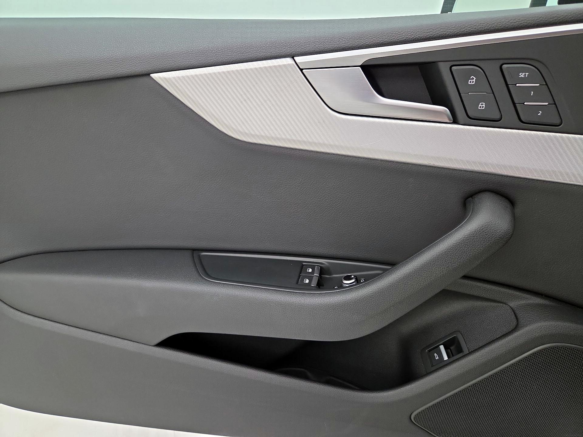 Thumbnail: 2019 Audi A5 - 12