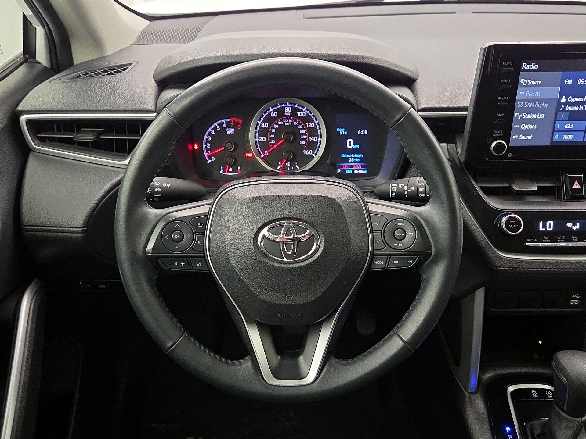 Thumbnail: 2022 Toyota Corolla Cross - 10