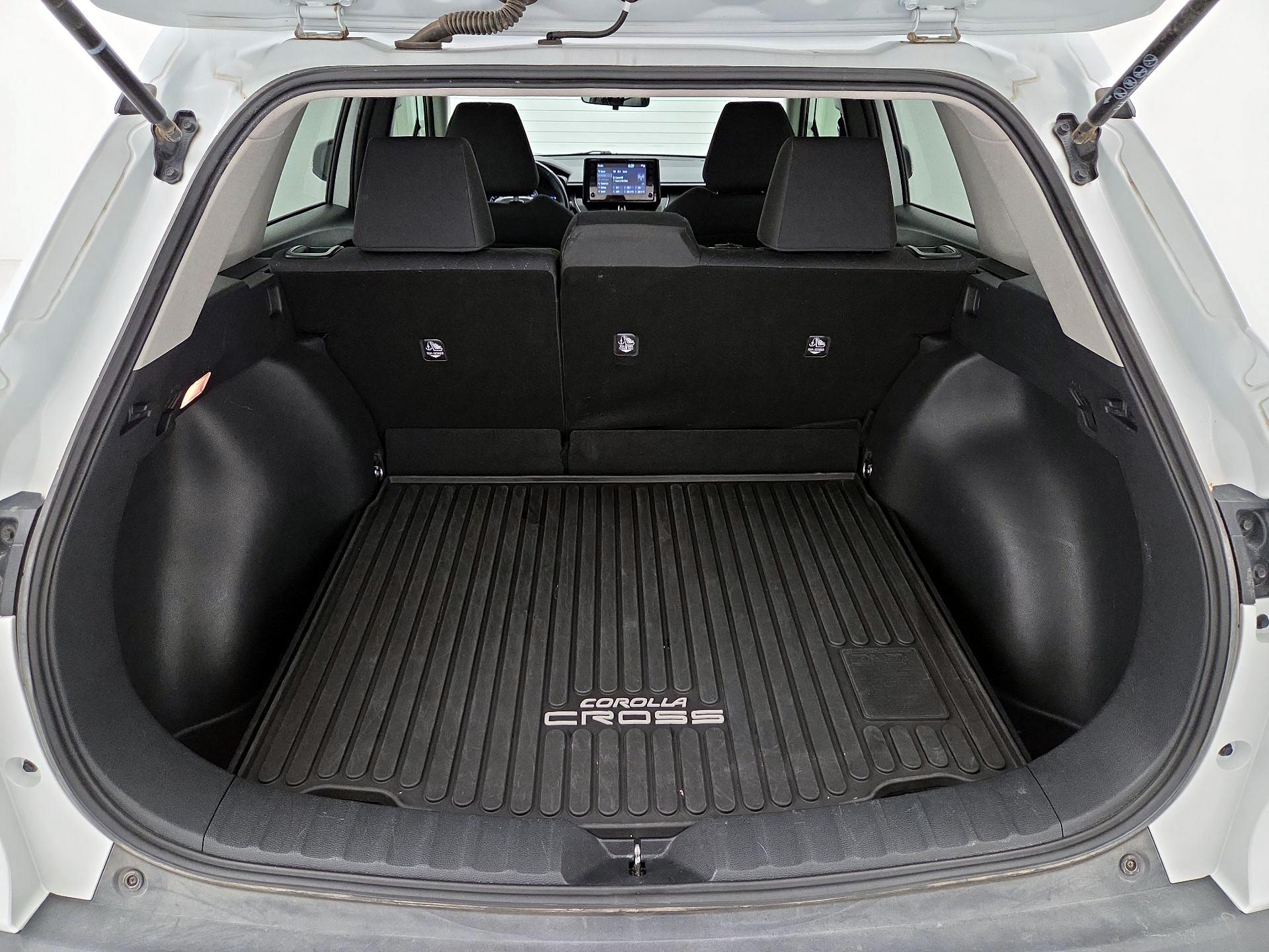 Thumbnail: 2022 Toyota Corolla Cross - 20