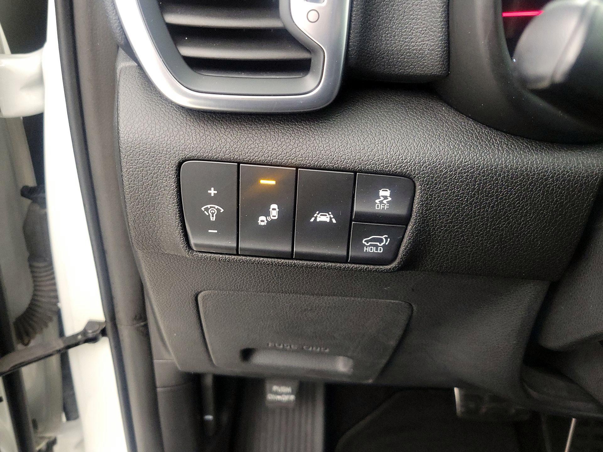 Thumbnail: 2017 Kia Sportage - 13