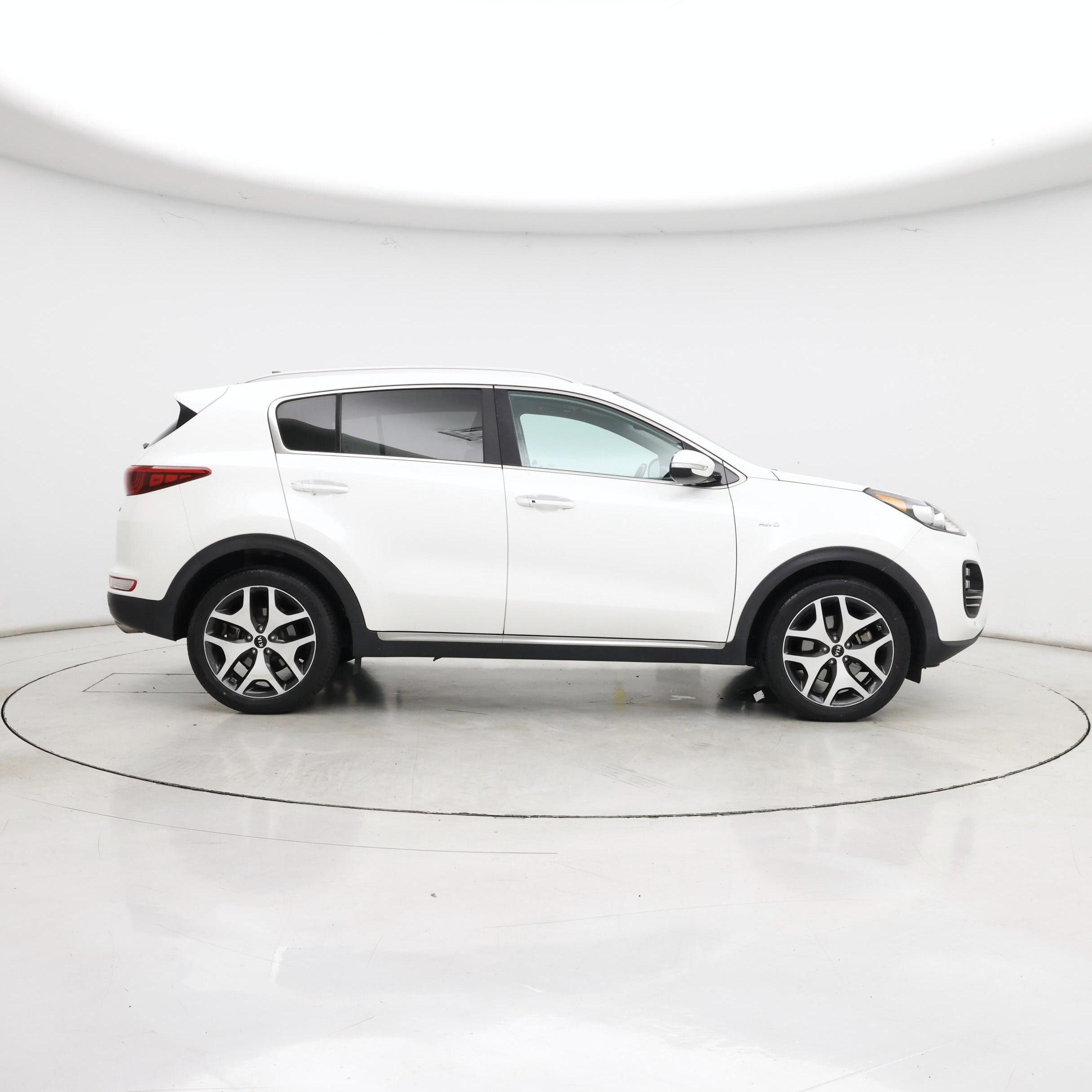 Thumbnail: 2017 Kia Sportage - 7