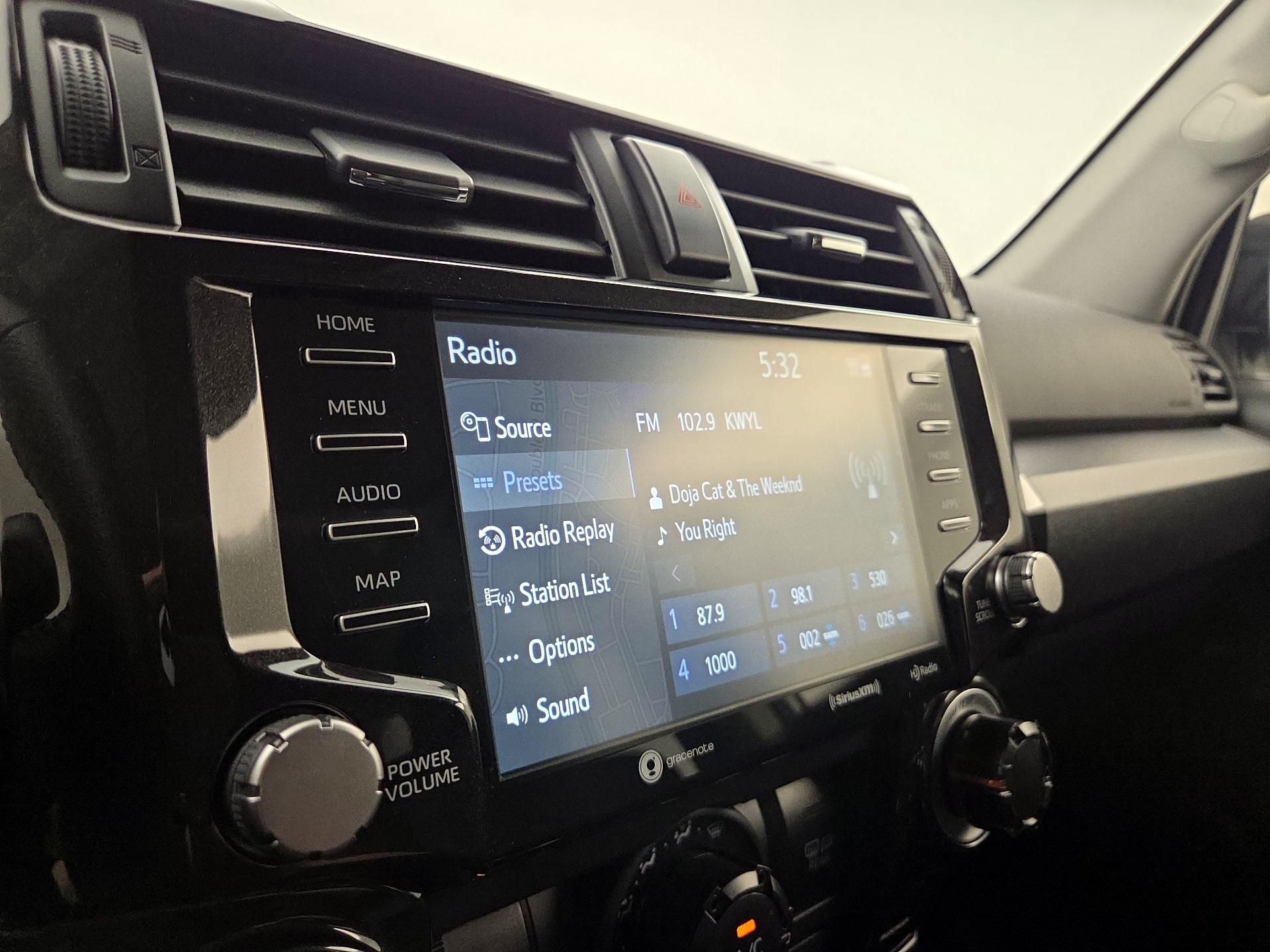 Thumbnail: 2024 Toyota 4Runner - 16