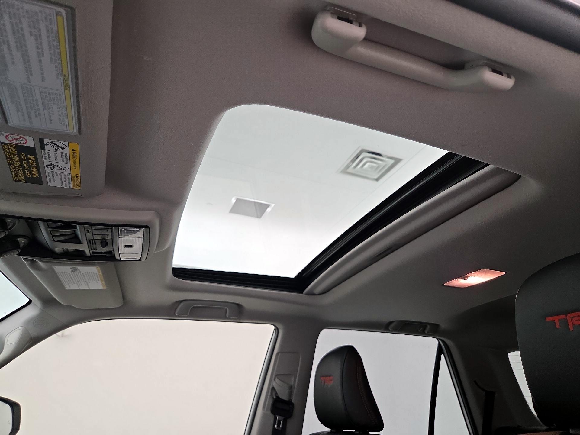 Thumbnail: 2024 Toyota 4Runner - 20