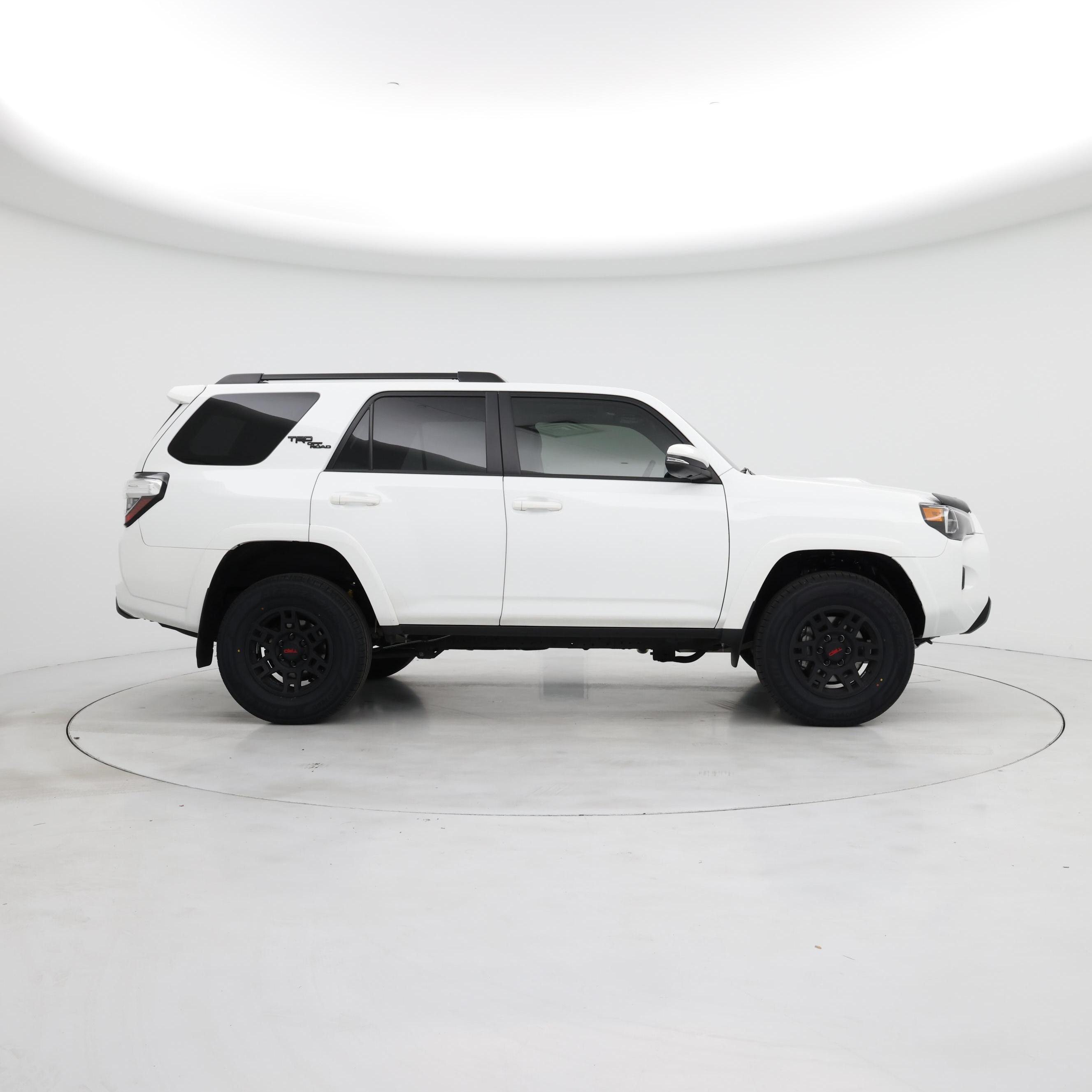 Thumbnail: 2024 Toyota 4Runner - 7