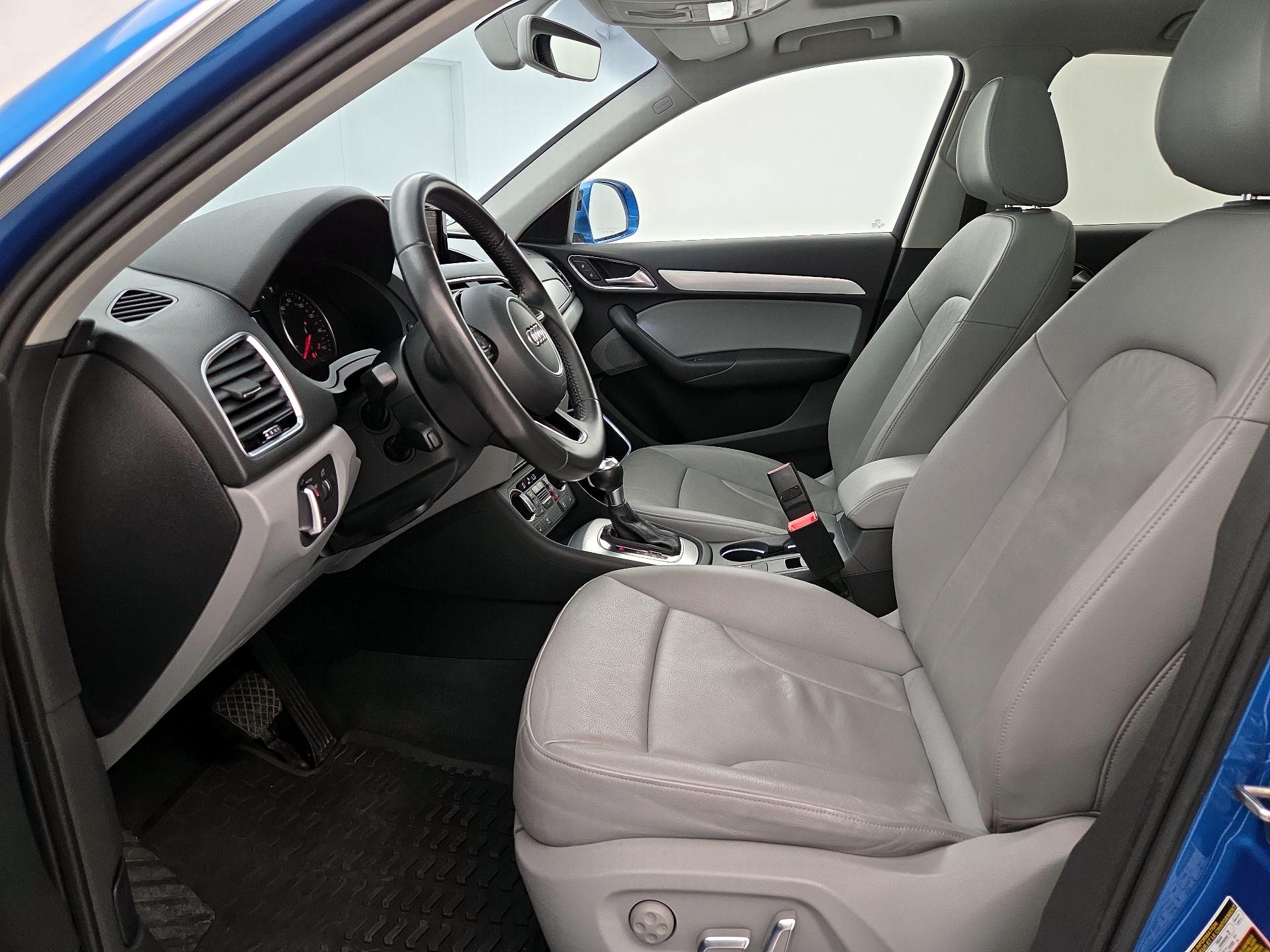 Thumbnail: 2016 Audi Q3 - 11