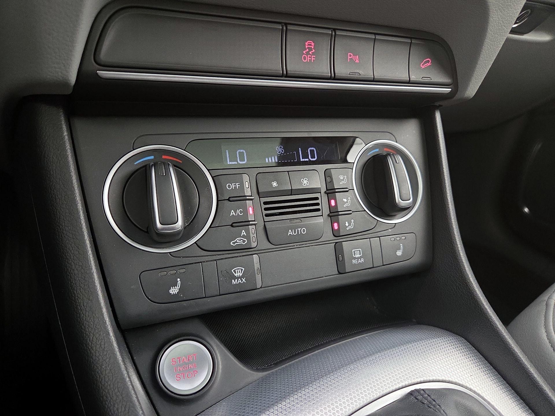 Thumbnail: 2016 Audi Q3 - 17