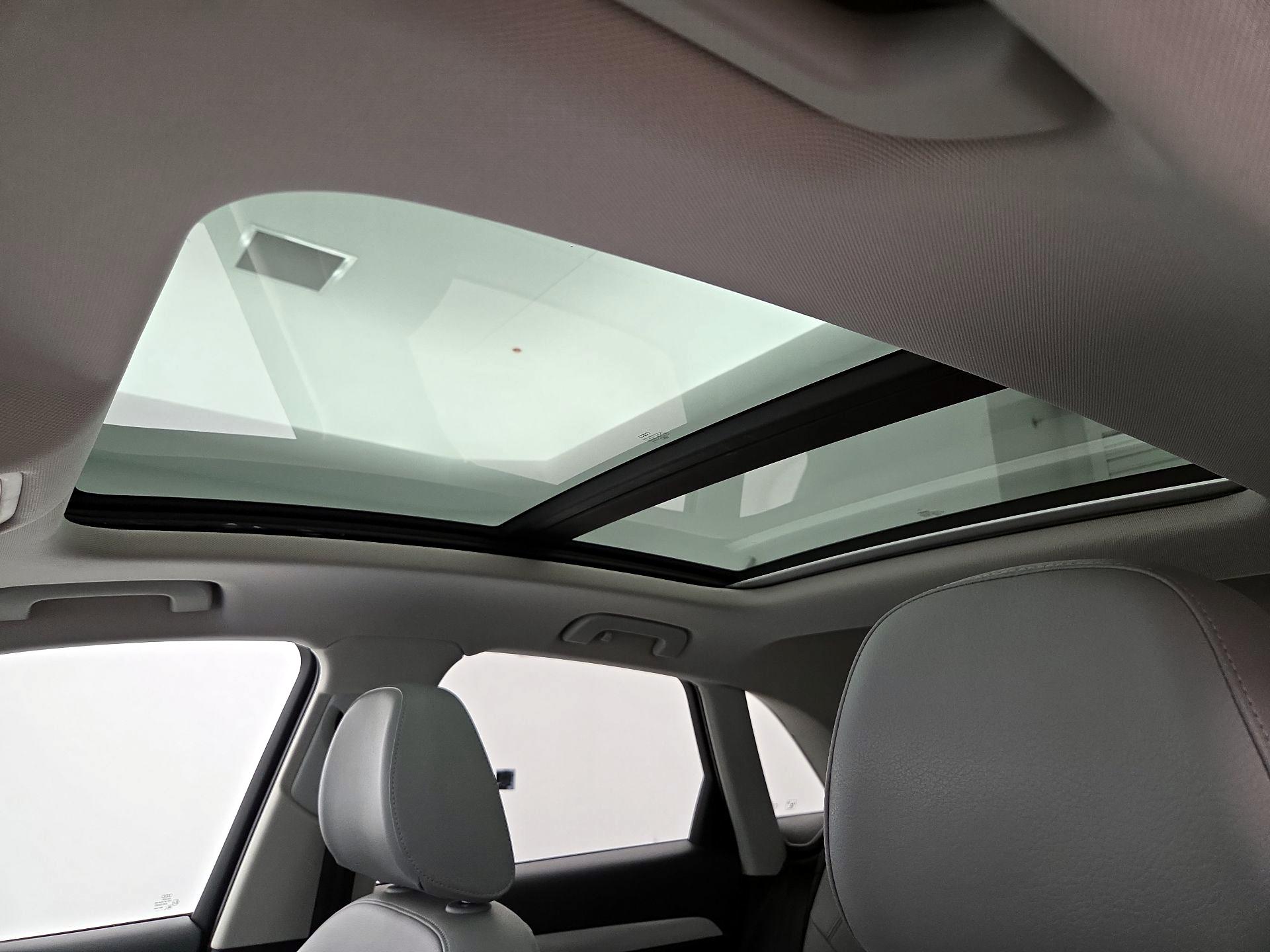 Thumbnail: 2016 Audi Q3 - 19