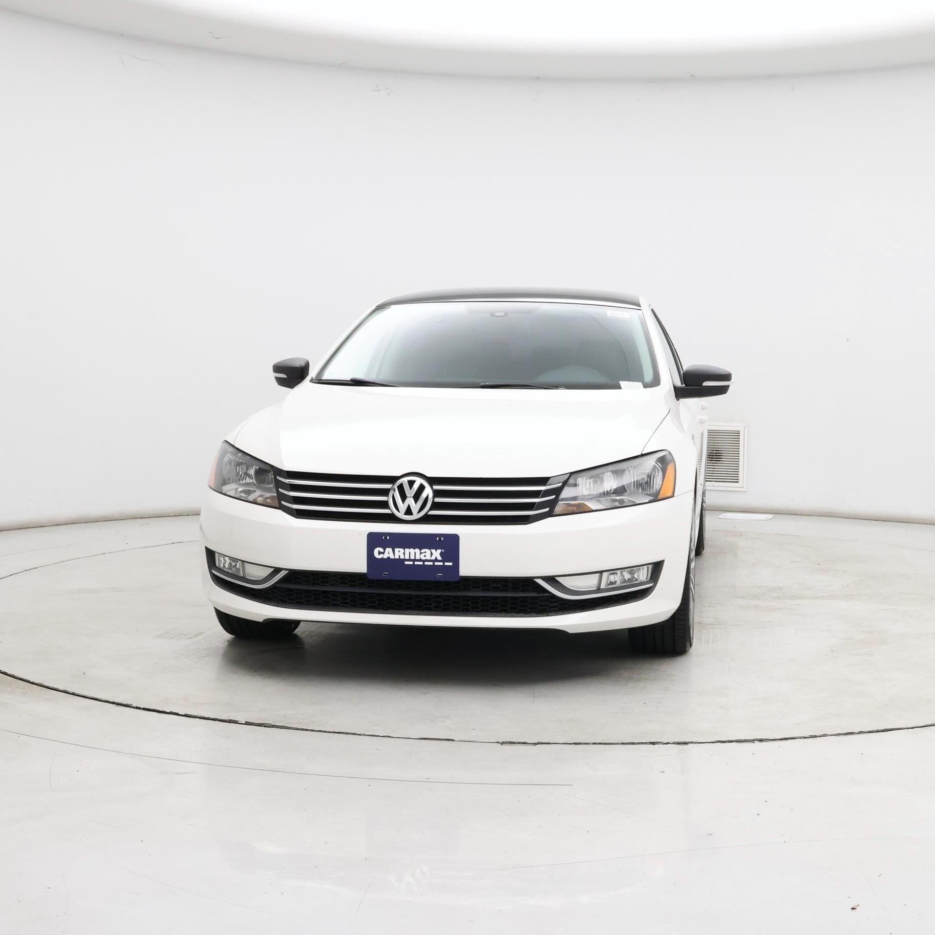 Thumbnail: 2015 Volkswagen Passat - 5