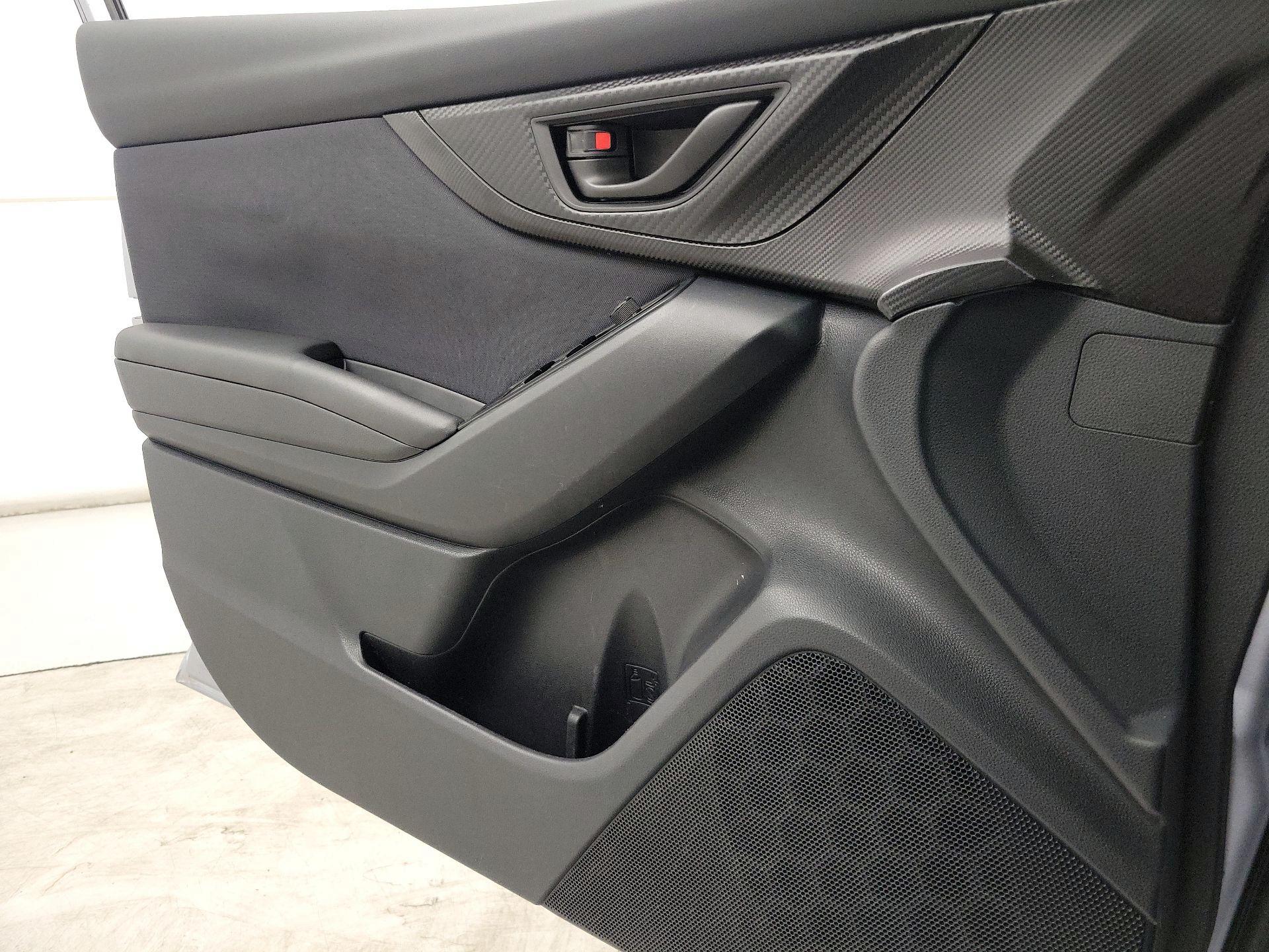 Thumbnail: 2018 Subaru Crosstrek - 12