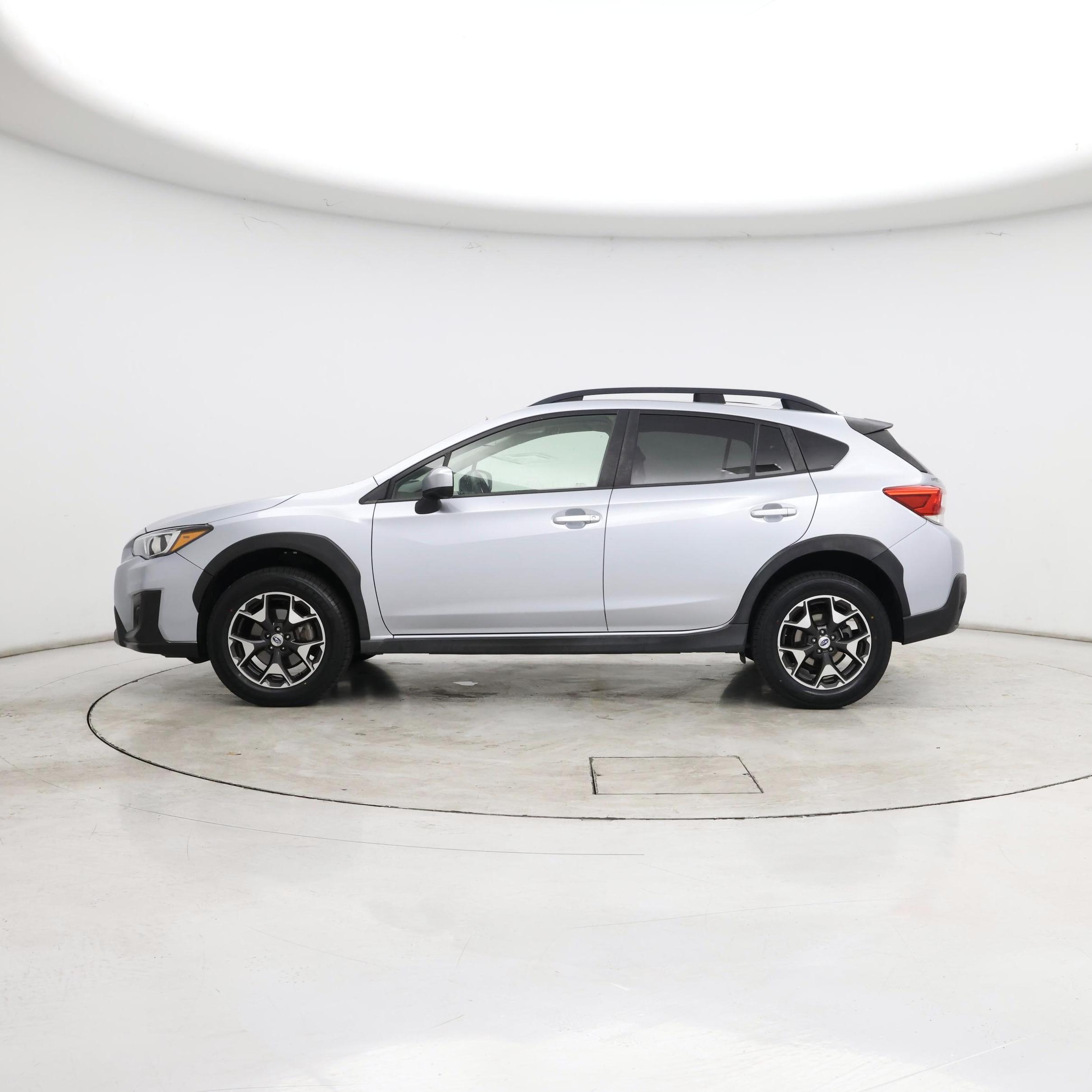 Thumbnail: 2018 Subaru Crosstrek - 3