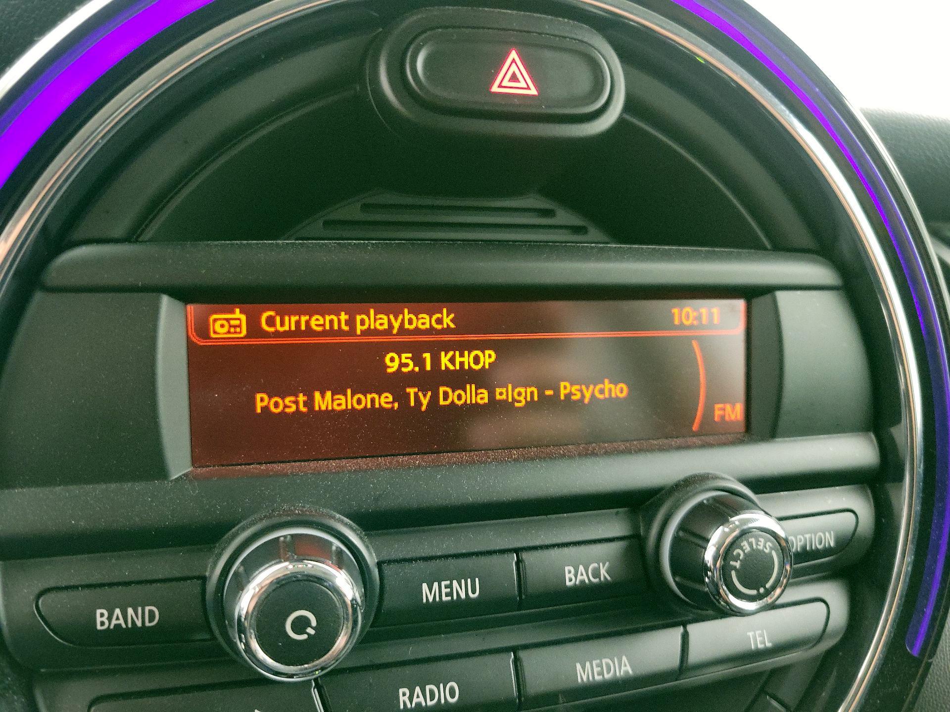 Thumbnail: 2015 MINI Cooper Hardtop - 14