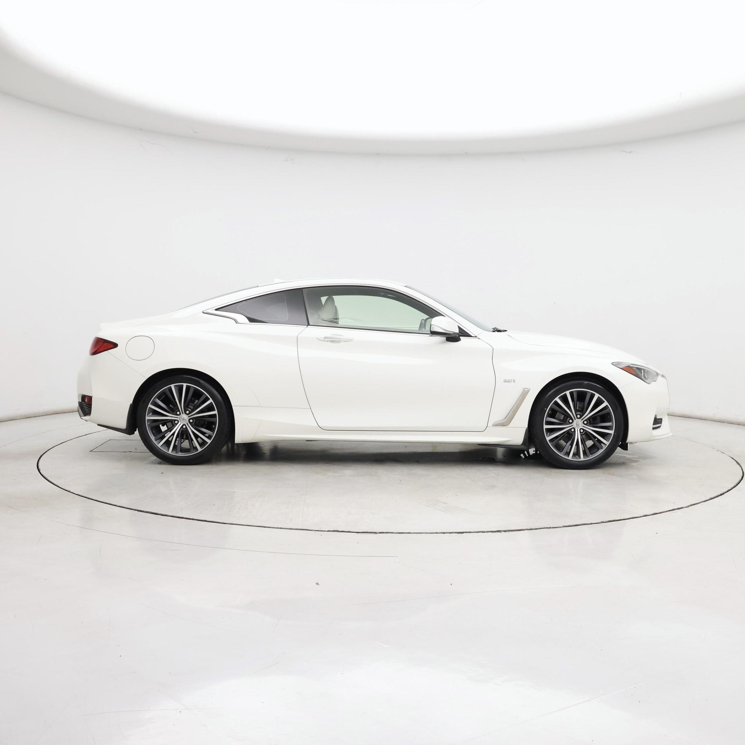 Thumbnail: 2017 INFINITI Q60 - 7