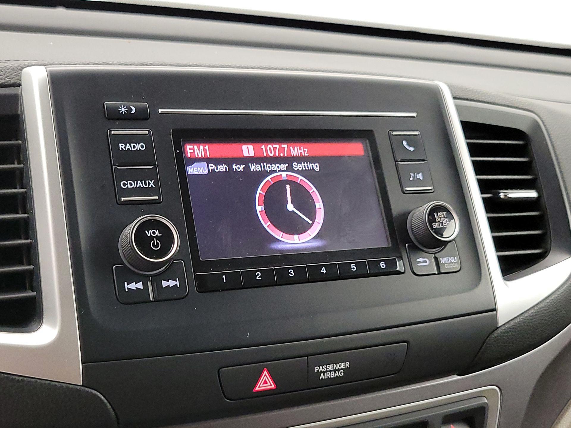 Thumbnail: 2016 Honda Pilot - 15