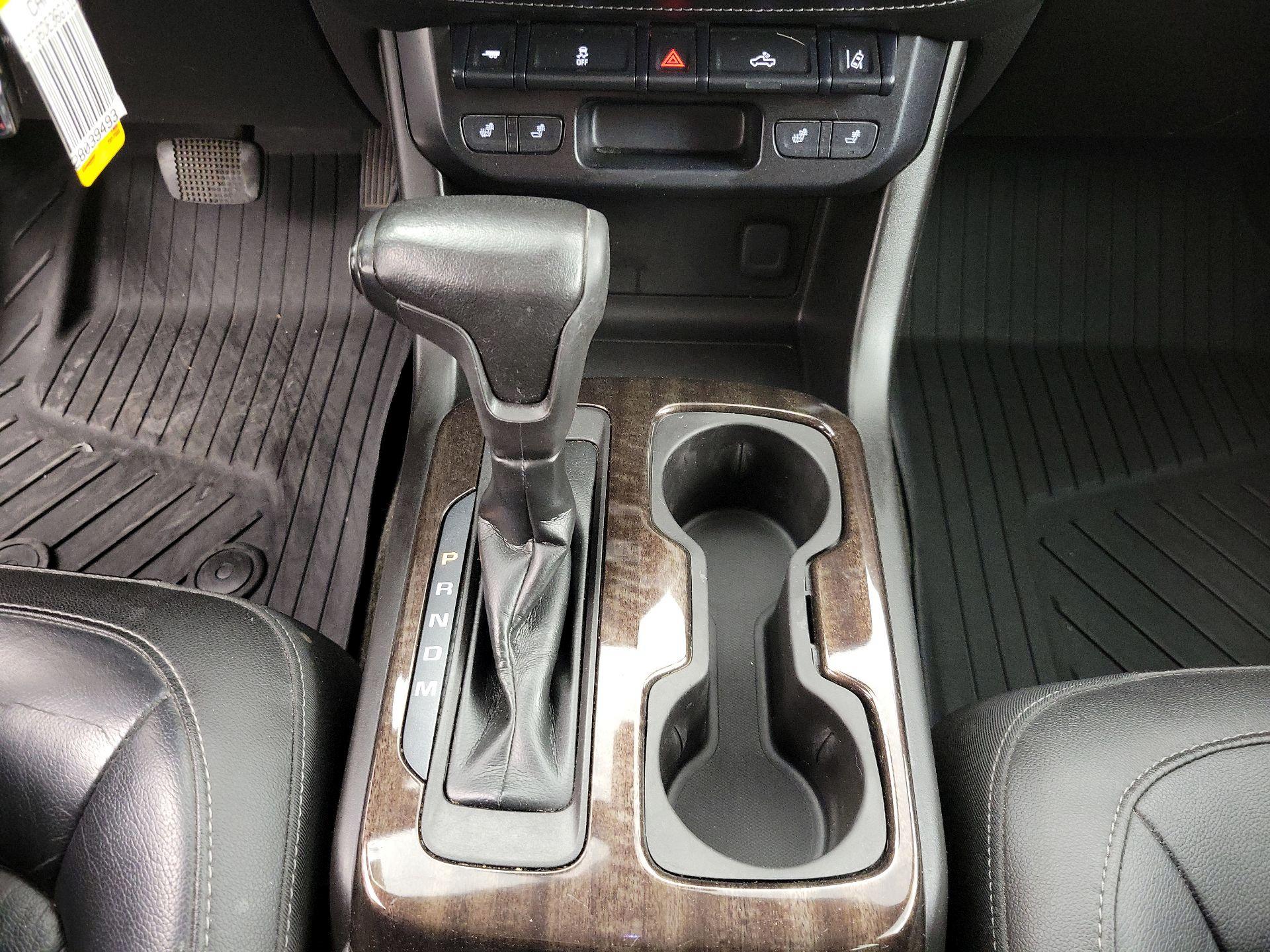 Thumbnail: 2016 GMC Canyon - 17