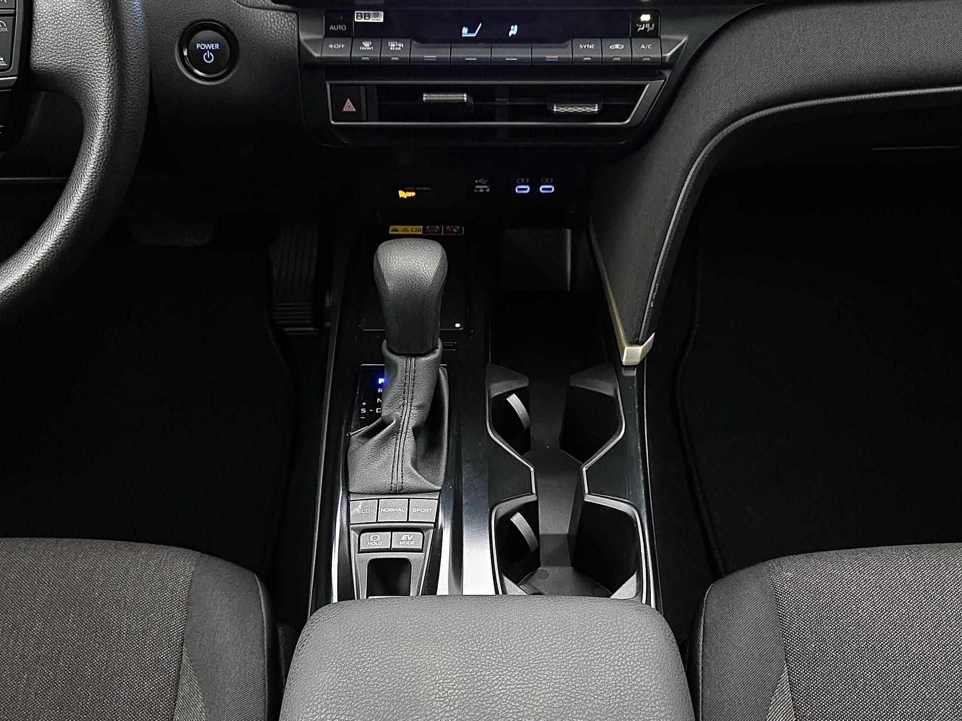 Thumbnail: 2025 Toyota Camry - 17