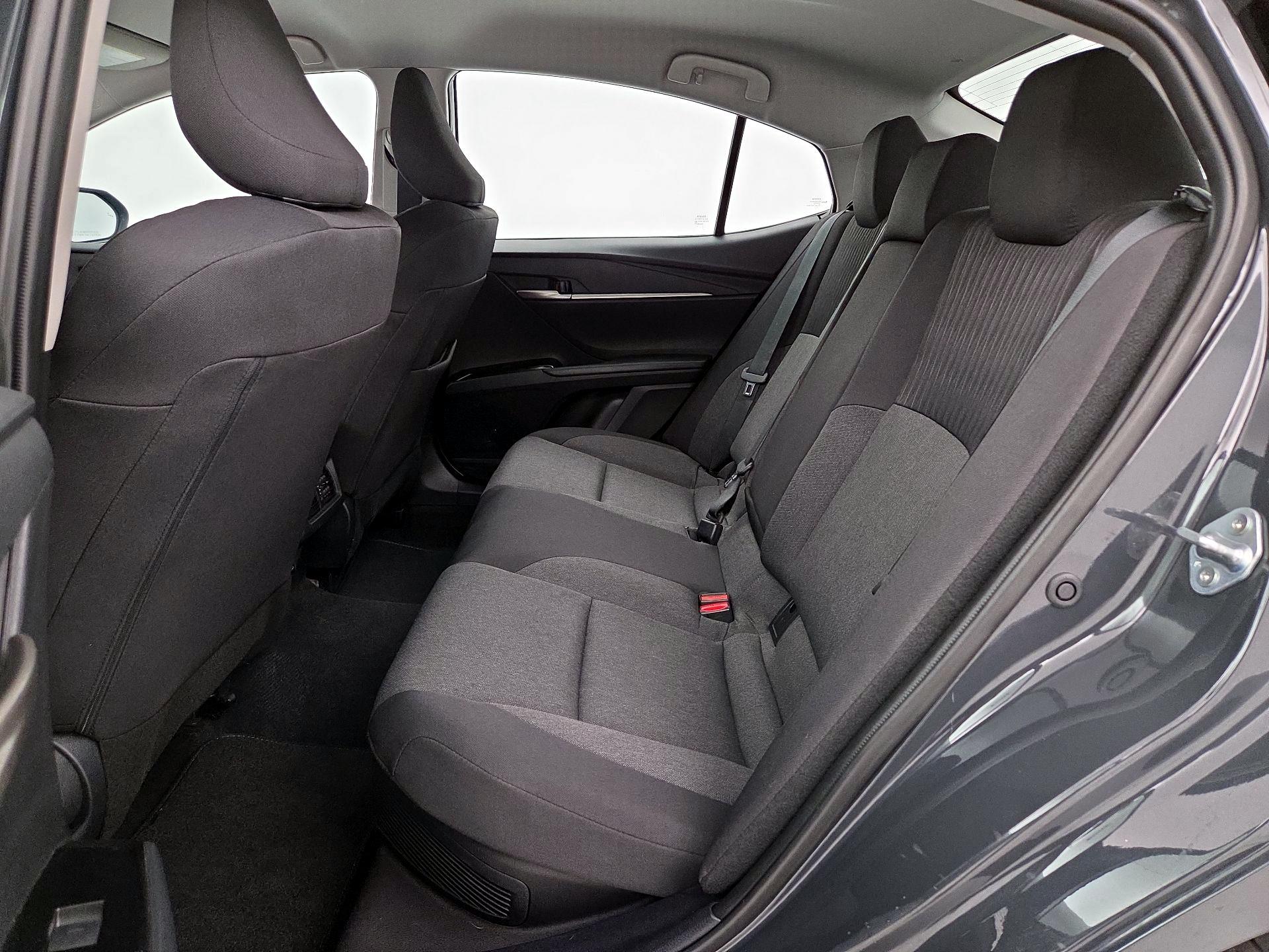 Thumbnail: 2025 Toyota Camry - 19