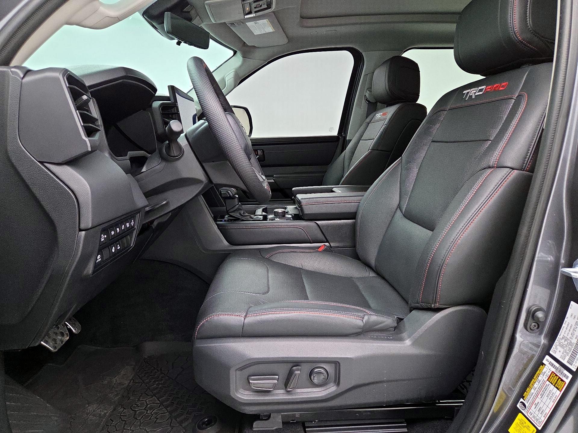 Thumbnail: 2023 Toyota Tundra - 11