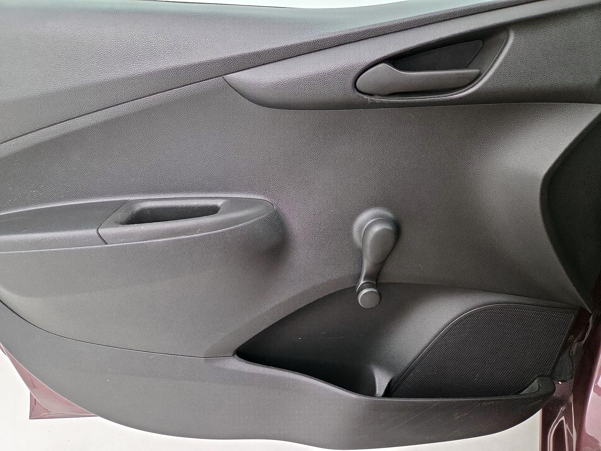 Thumbnail: 2020 Chevrolet Spark - 12