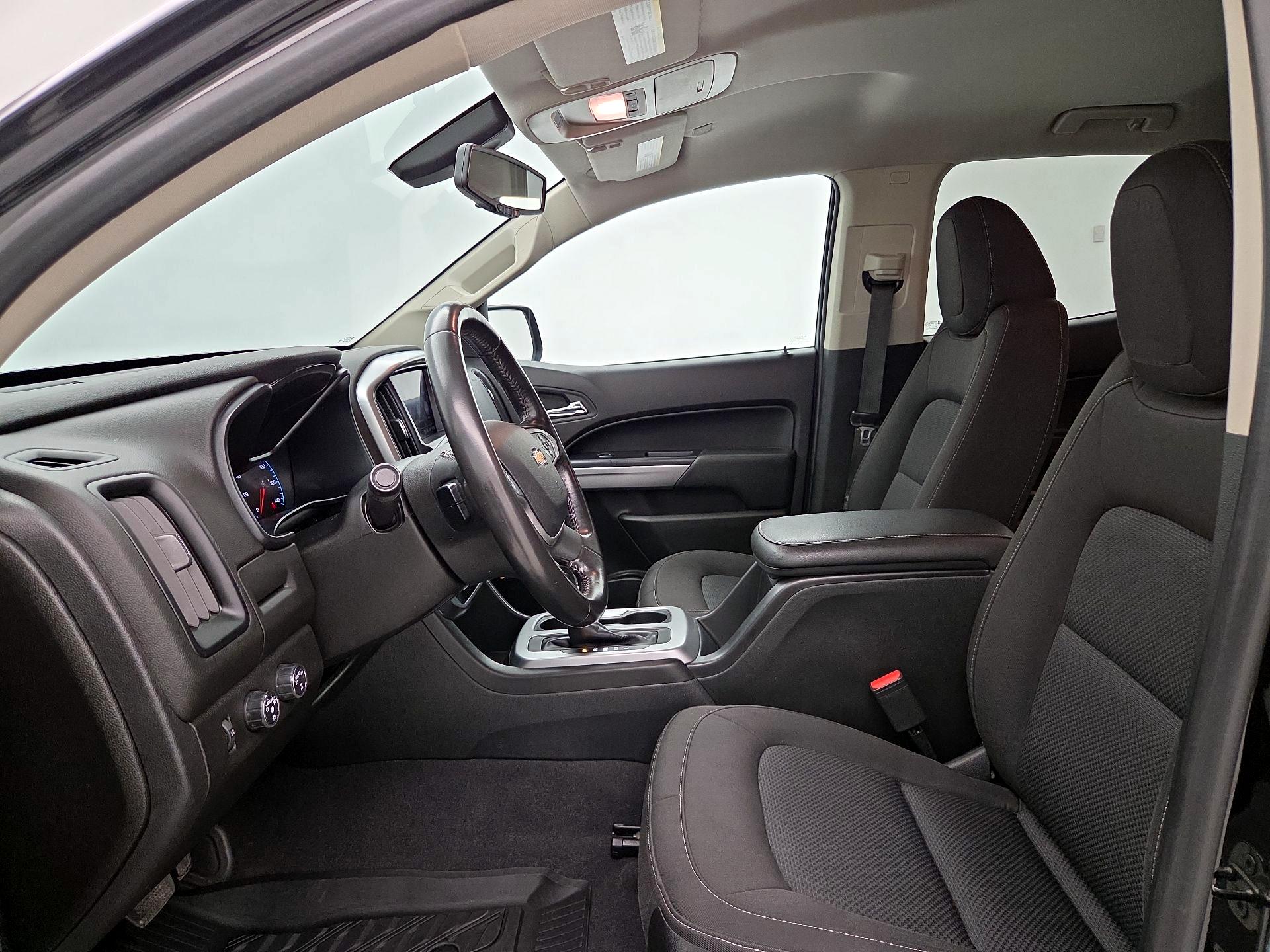 Thumbnail: 2019 Chevrolet Colorado - 11