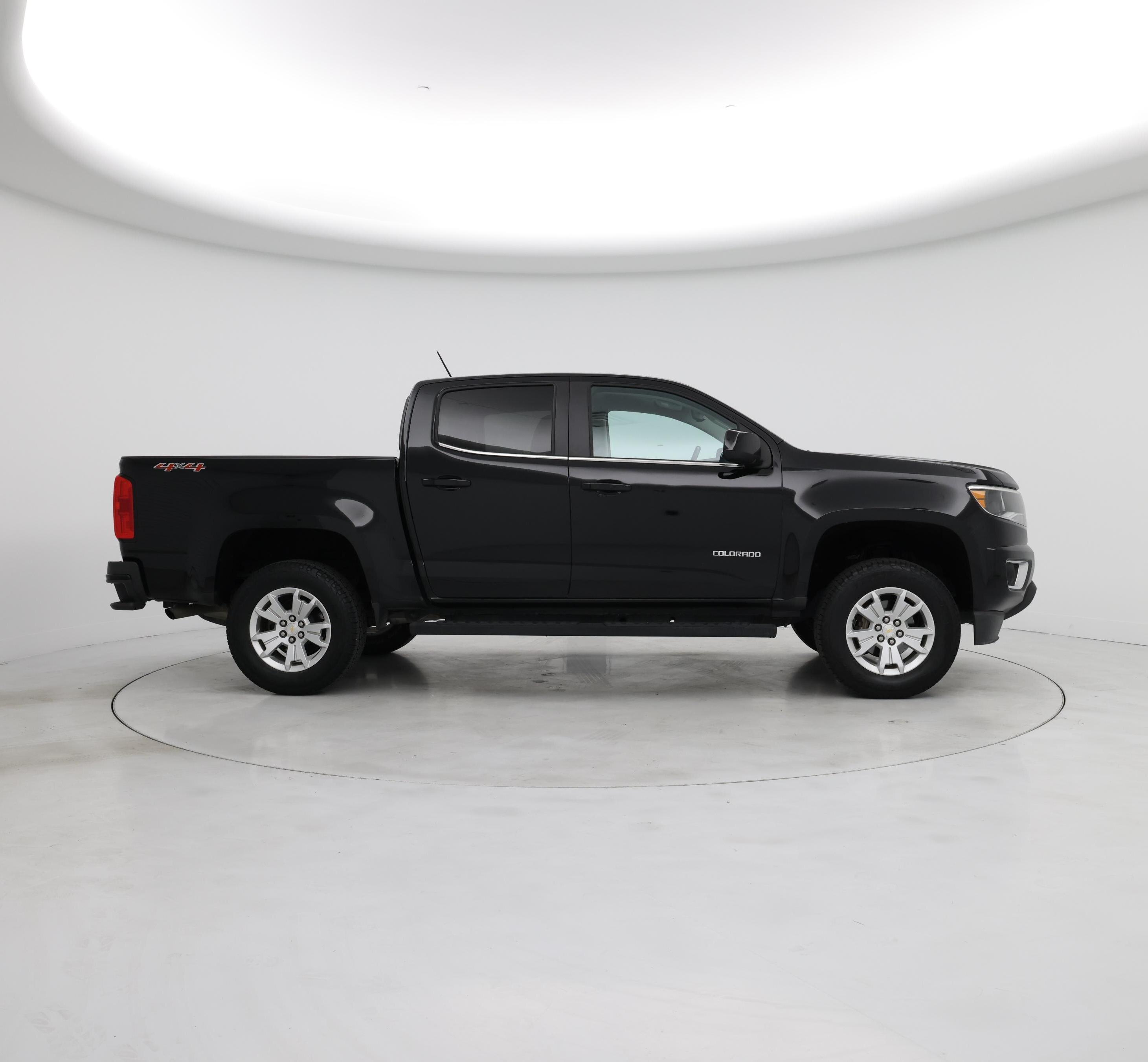 Thumbnail: 2019 Chevrolet Colorado - 7