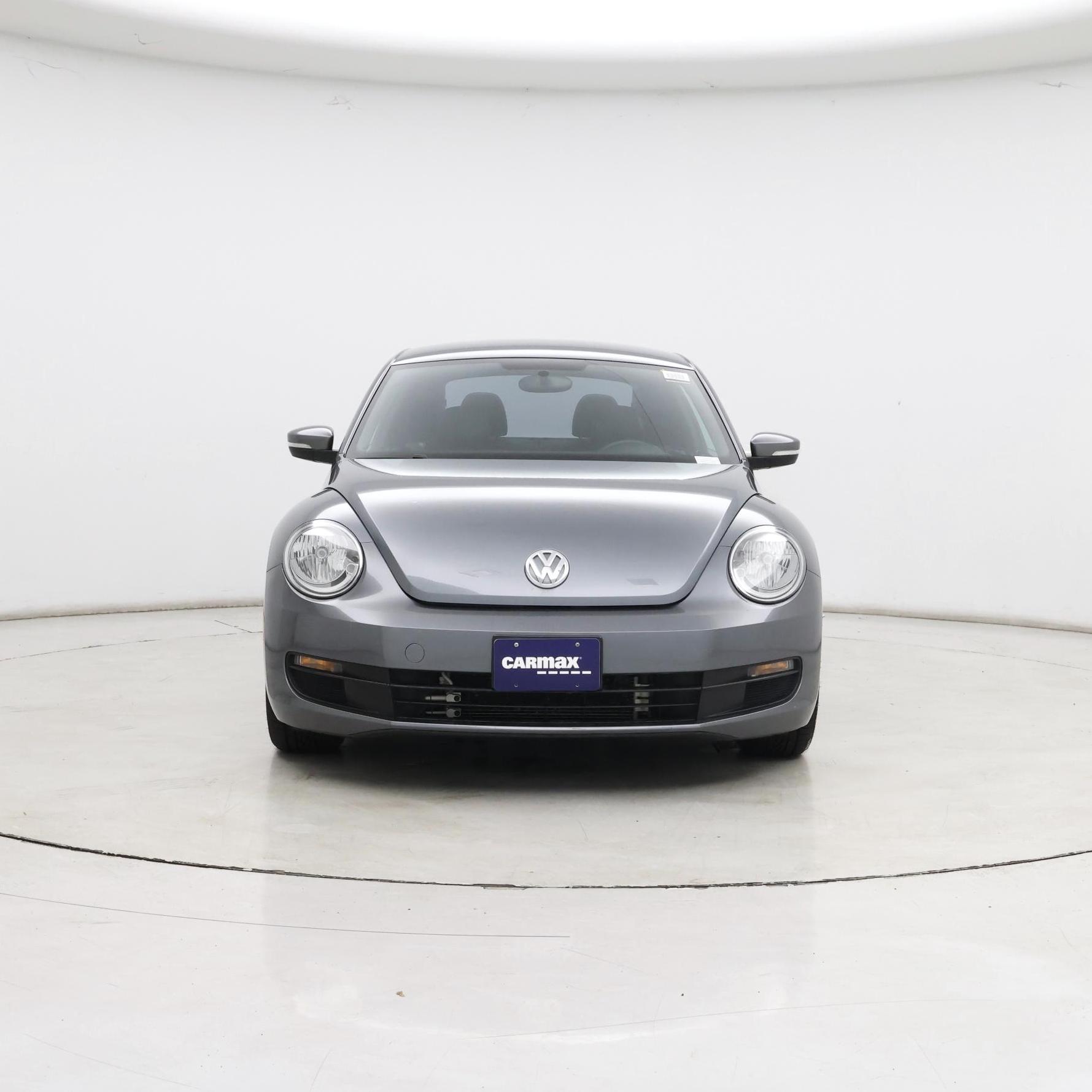 Thumbnail: 2015 Volkswagen Beetle - 5