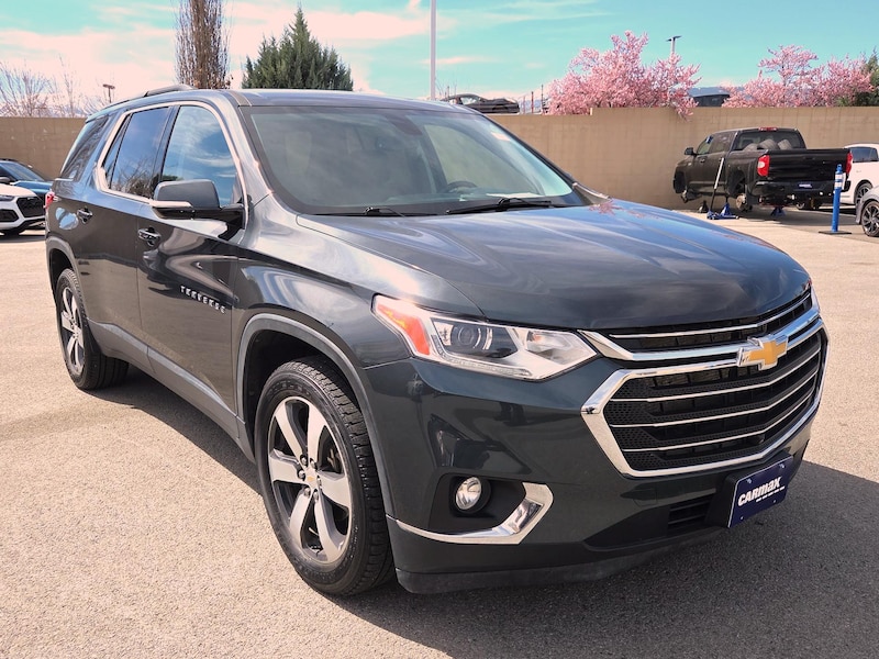 2020 Chevrolet Traverse LT Leather