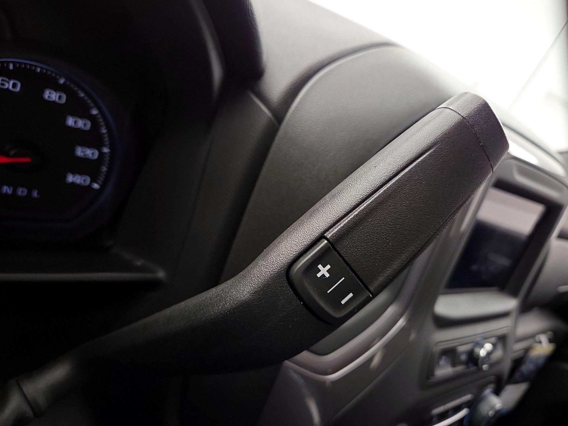 Thumbnail: 2024 Chevrolet Silverado 1500 - 17