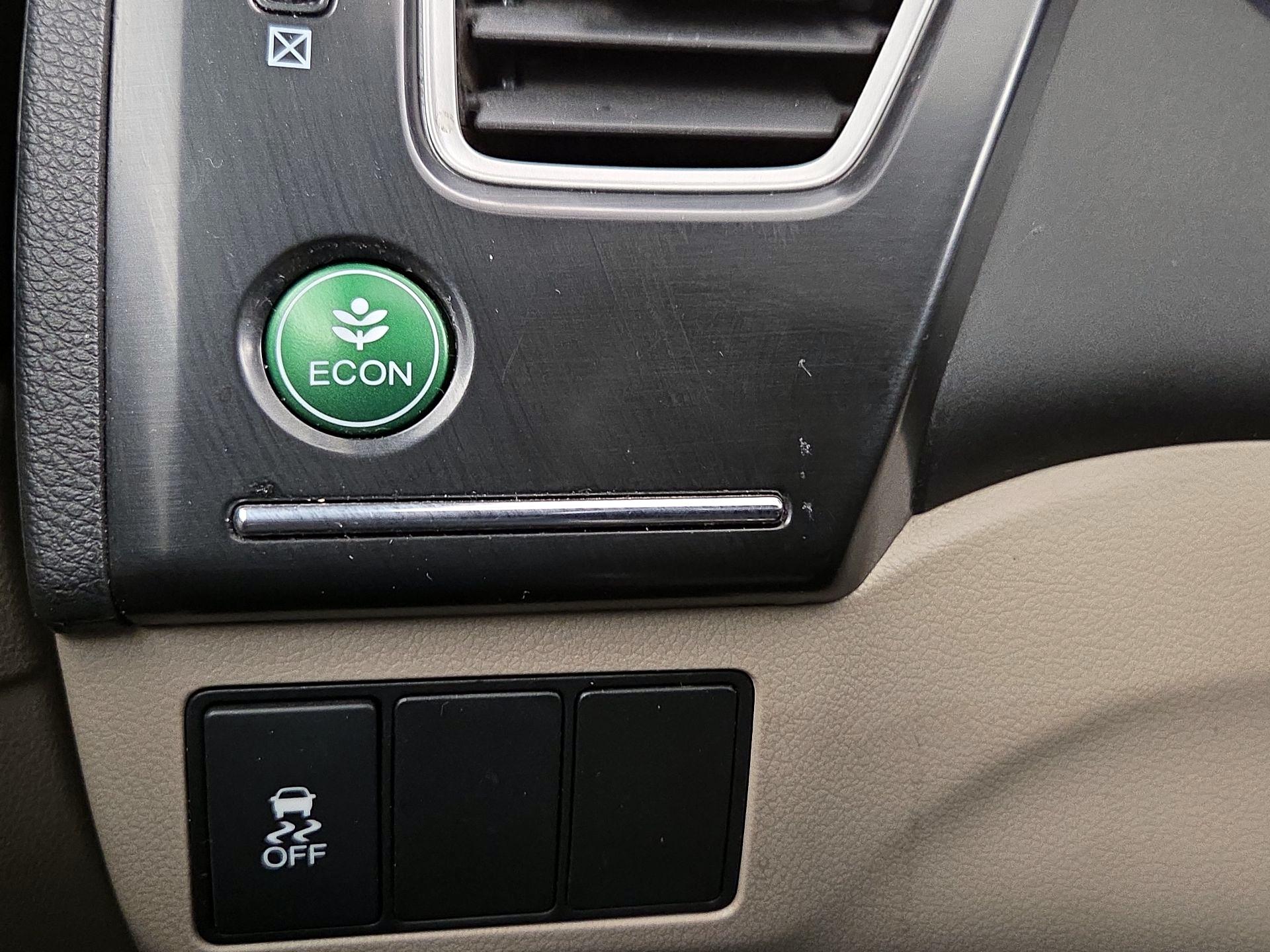 Thumbnail: 2015 Honda Civic - 11