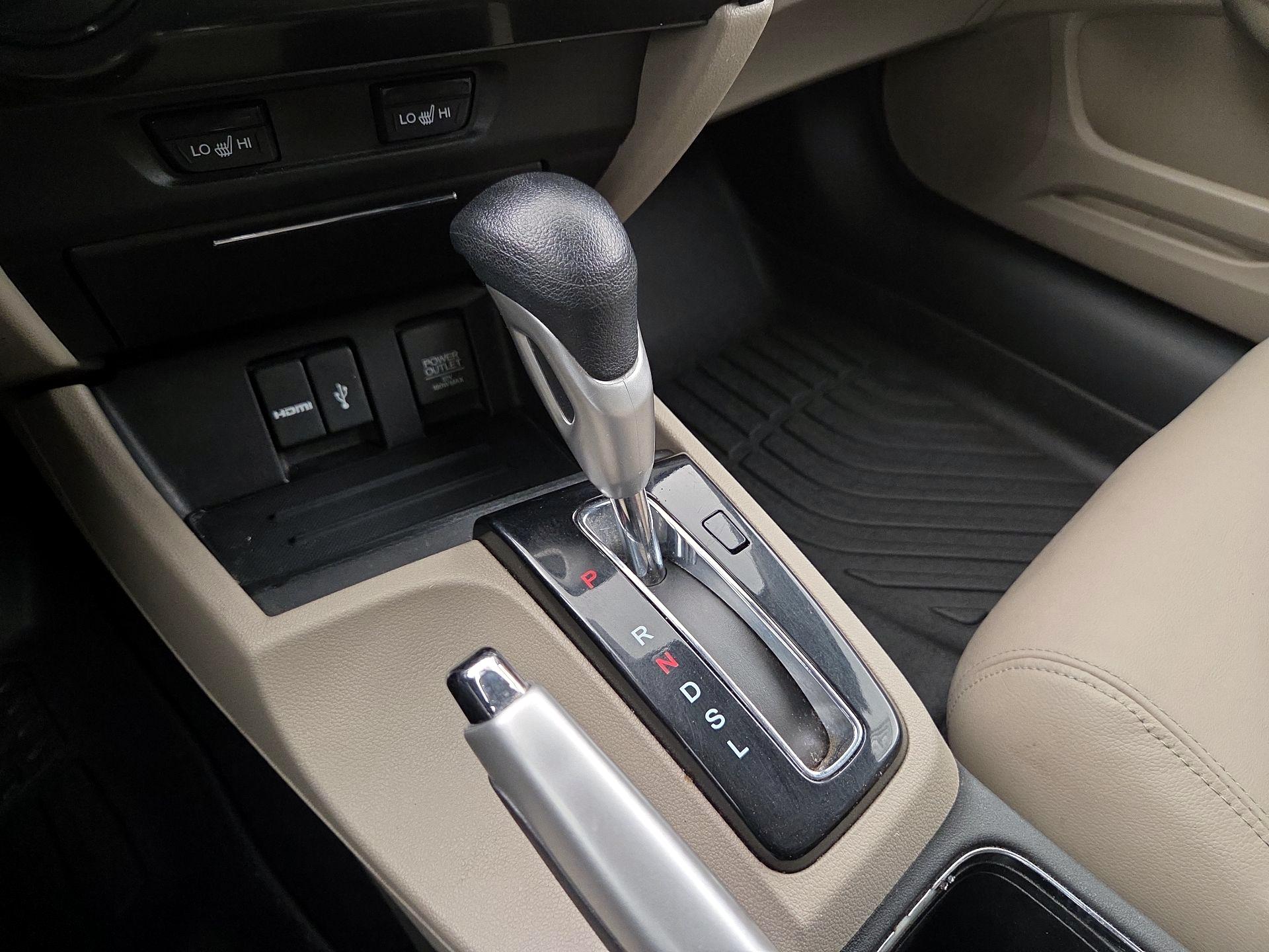 Thumbnail: 2015 Honda Civic - 15