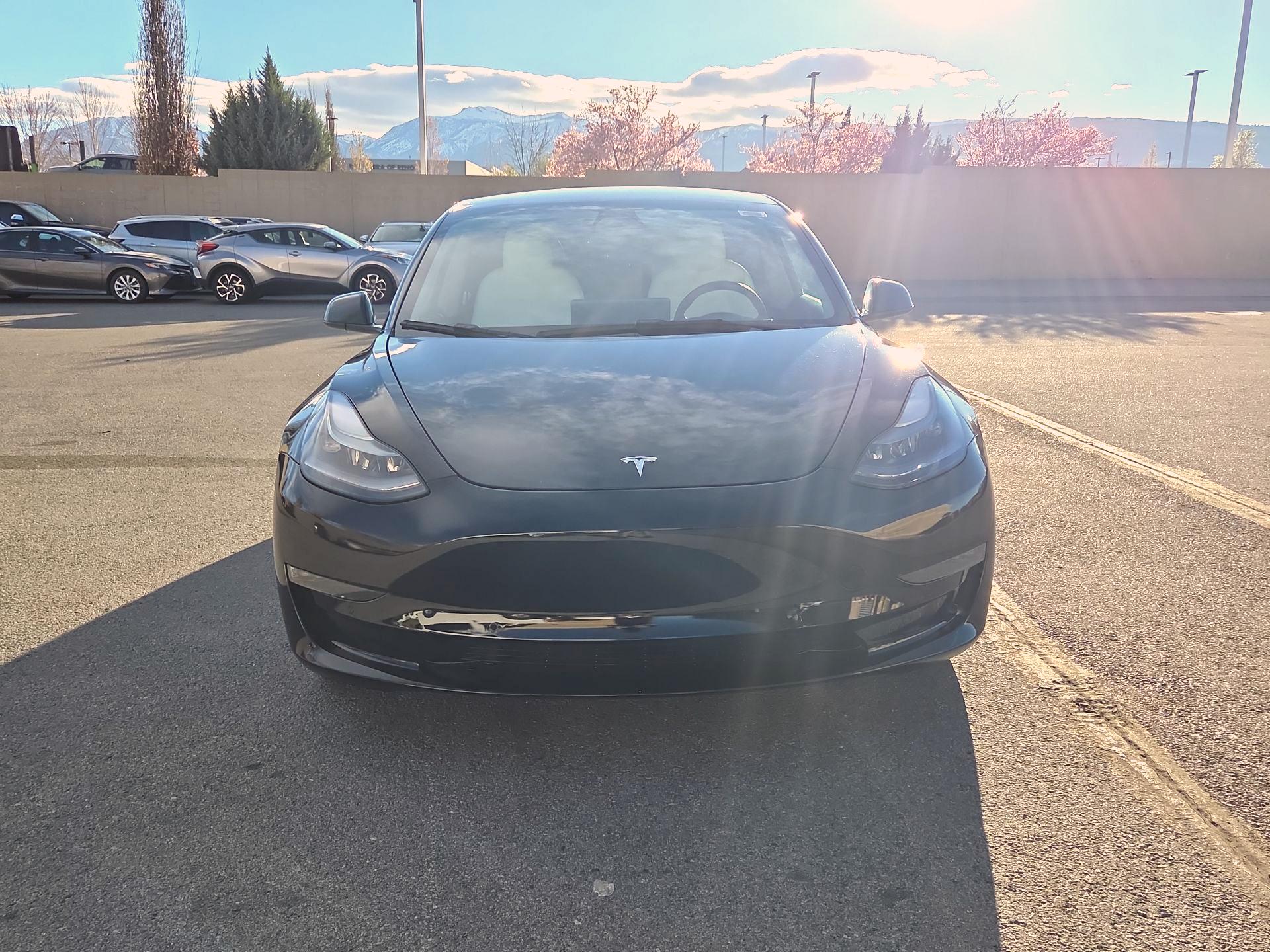 Thumbnail: 2022 Tesla Model 3 - 2