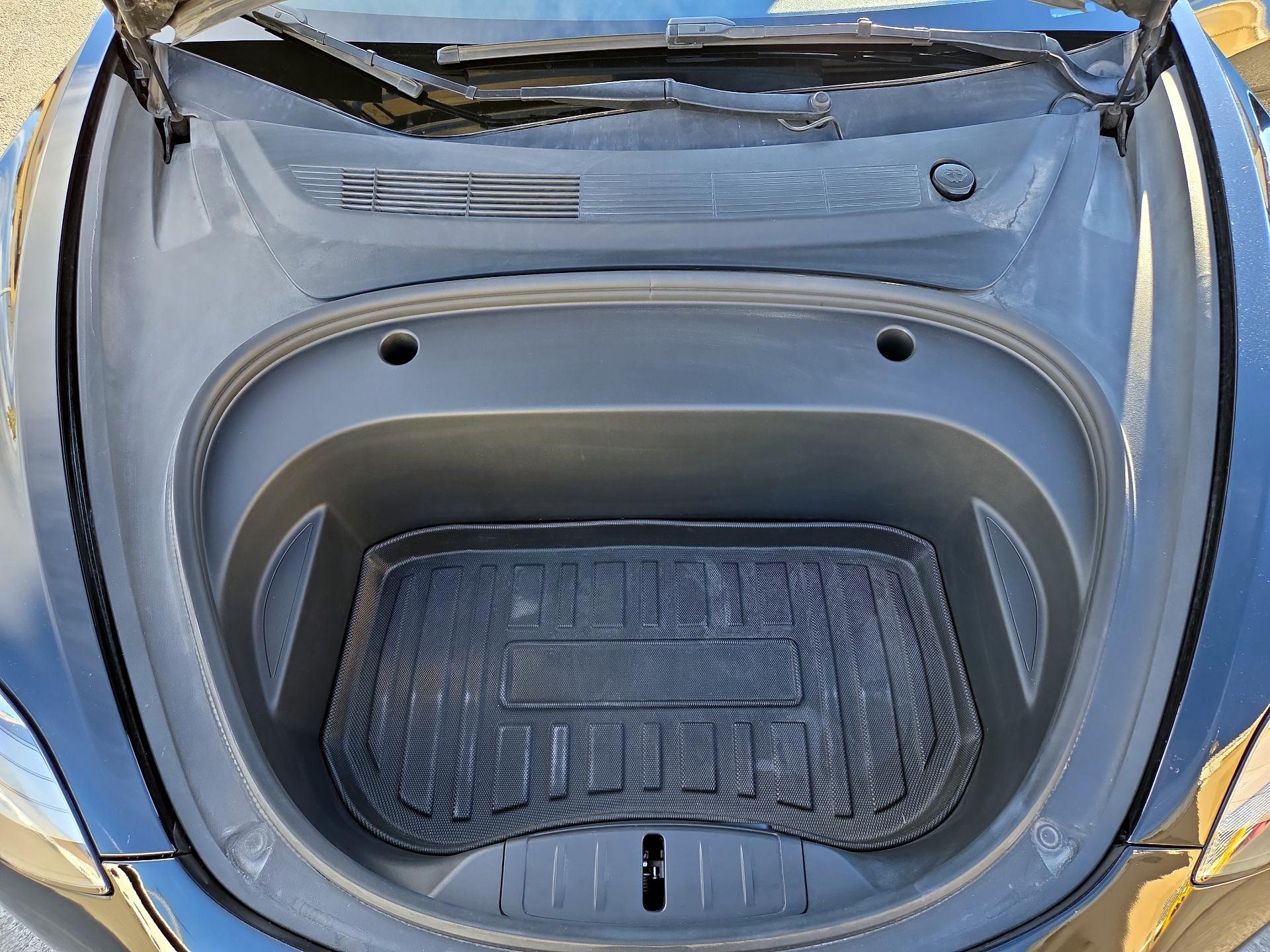 Thumbnail: 2022 Tesla Model 3 - 19