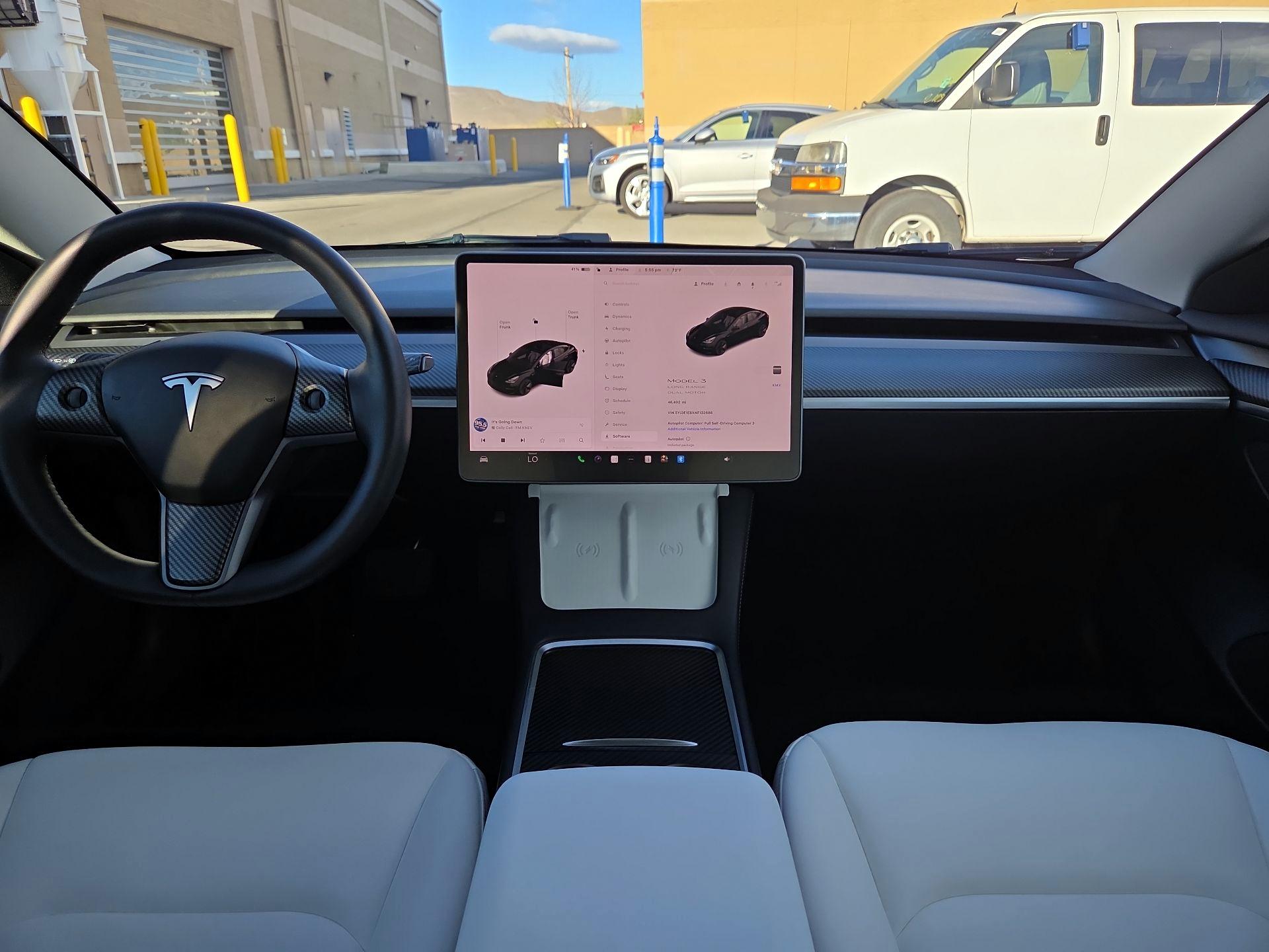 Thumbnail: 2022 Tesla Model 3 - 8