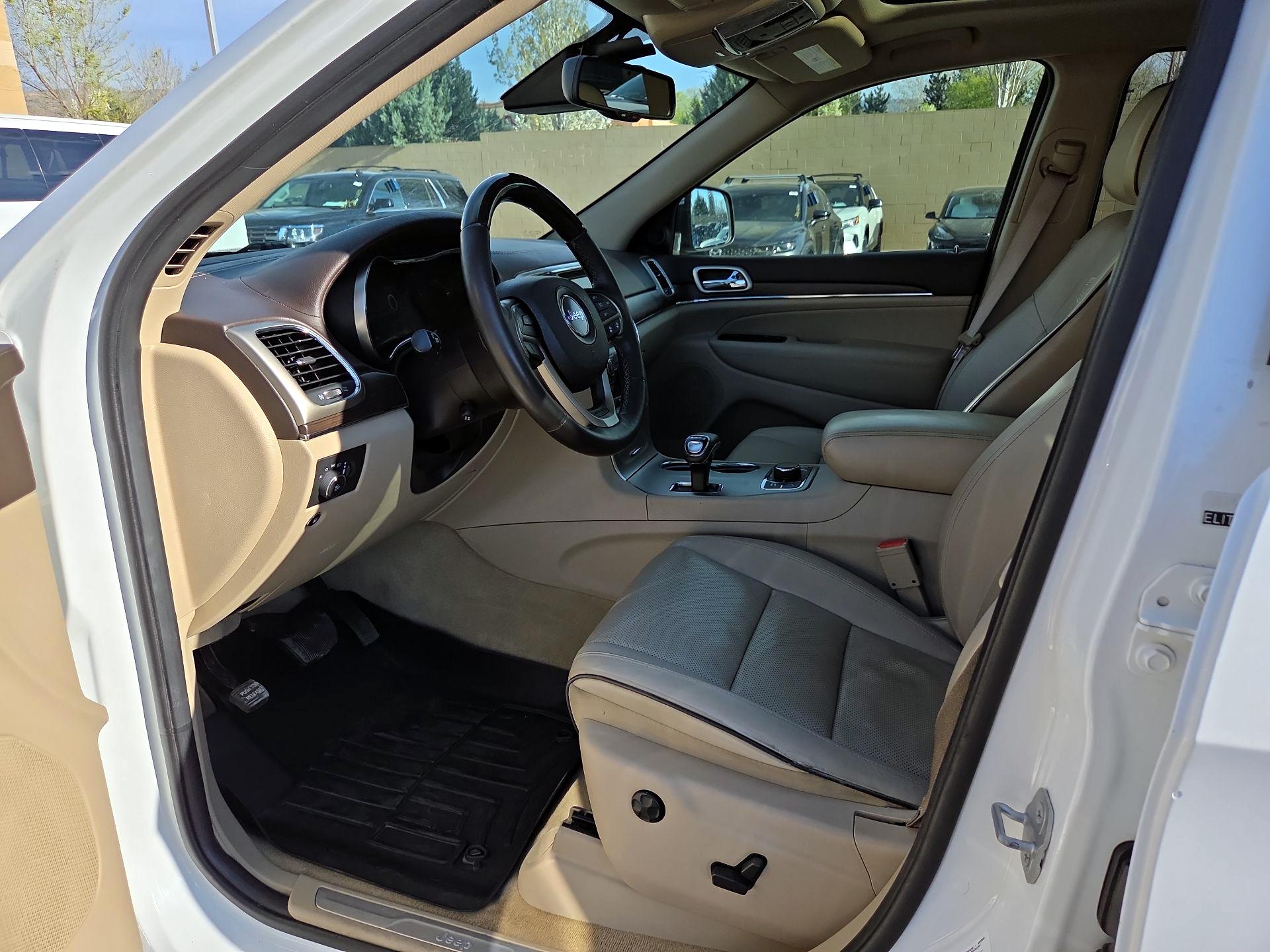 Thumbnail: 2014 Jeep Grand Cherokee - 9