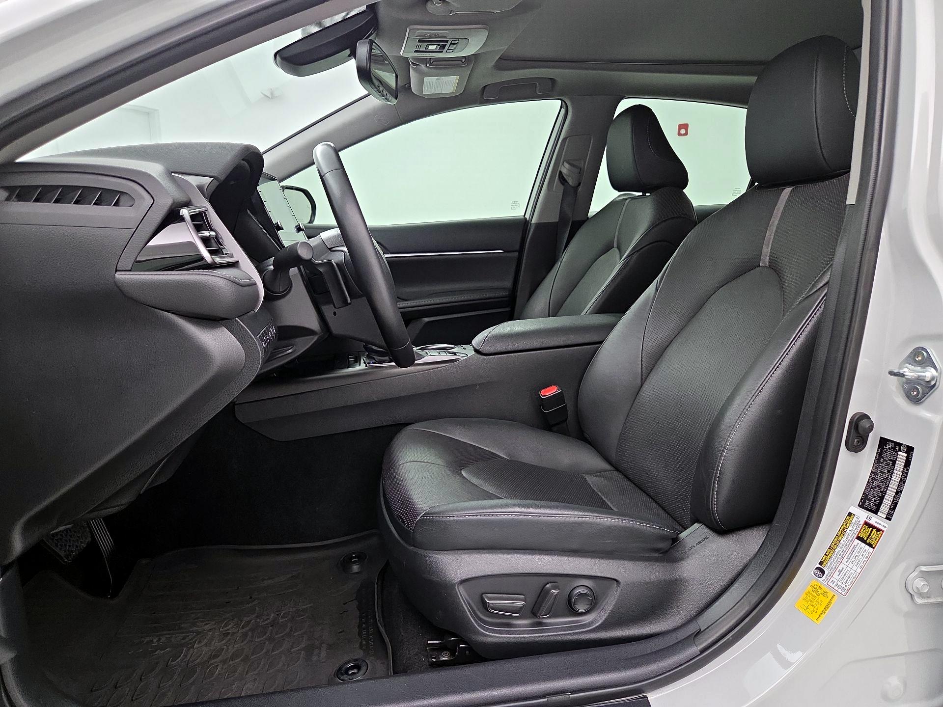 Thumbnail: 2023 Toyota Camry - 11