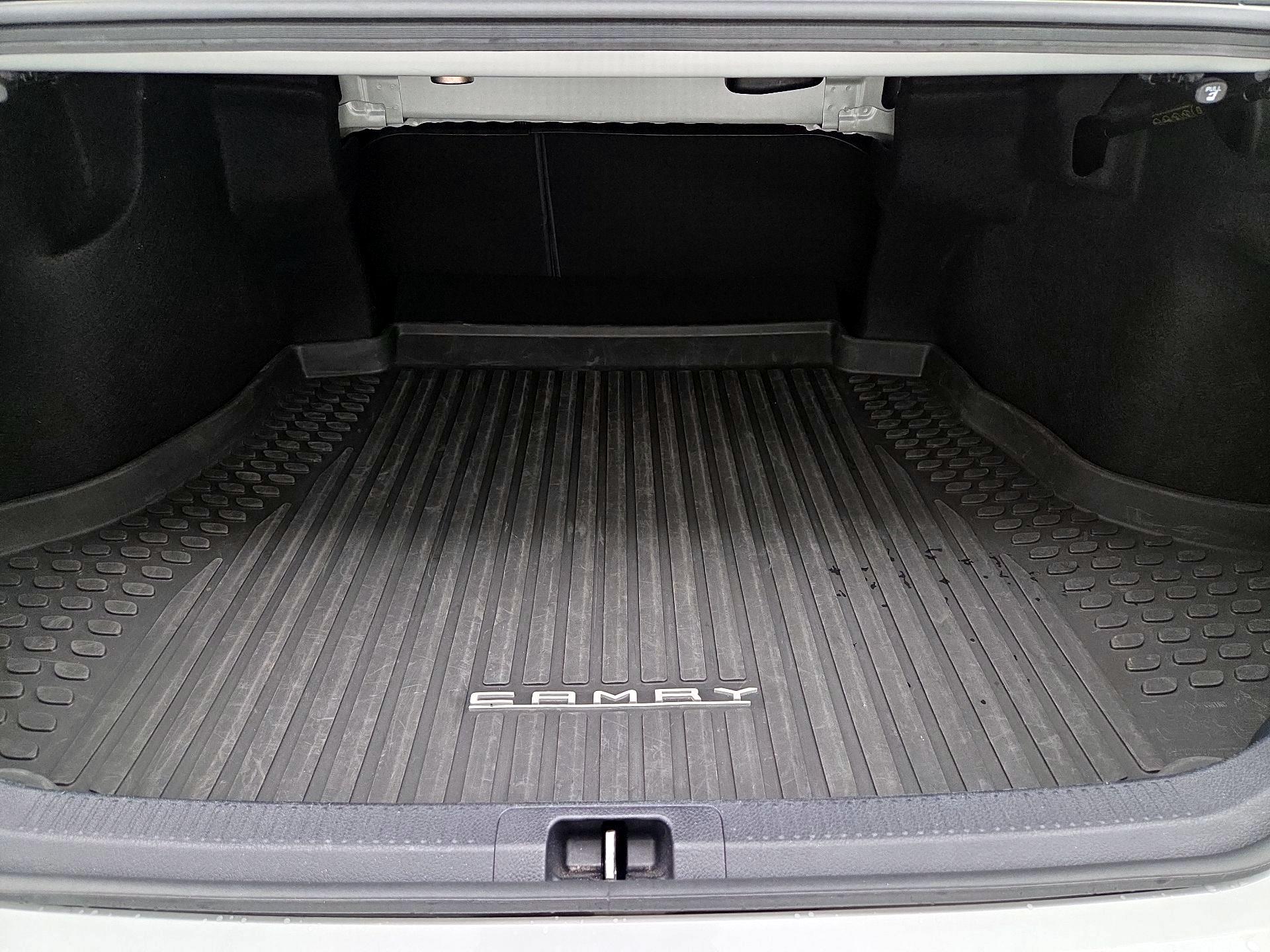 Thumbnail: 2023 Toyota Camry - 20