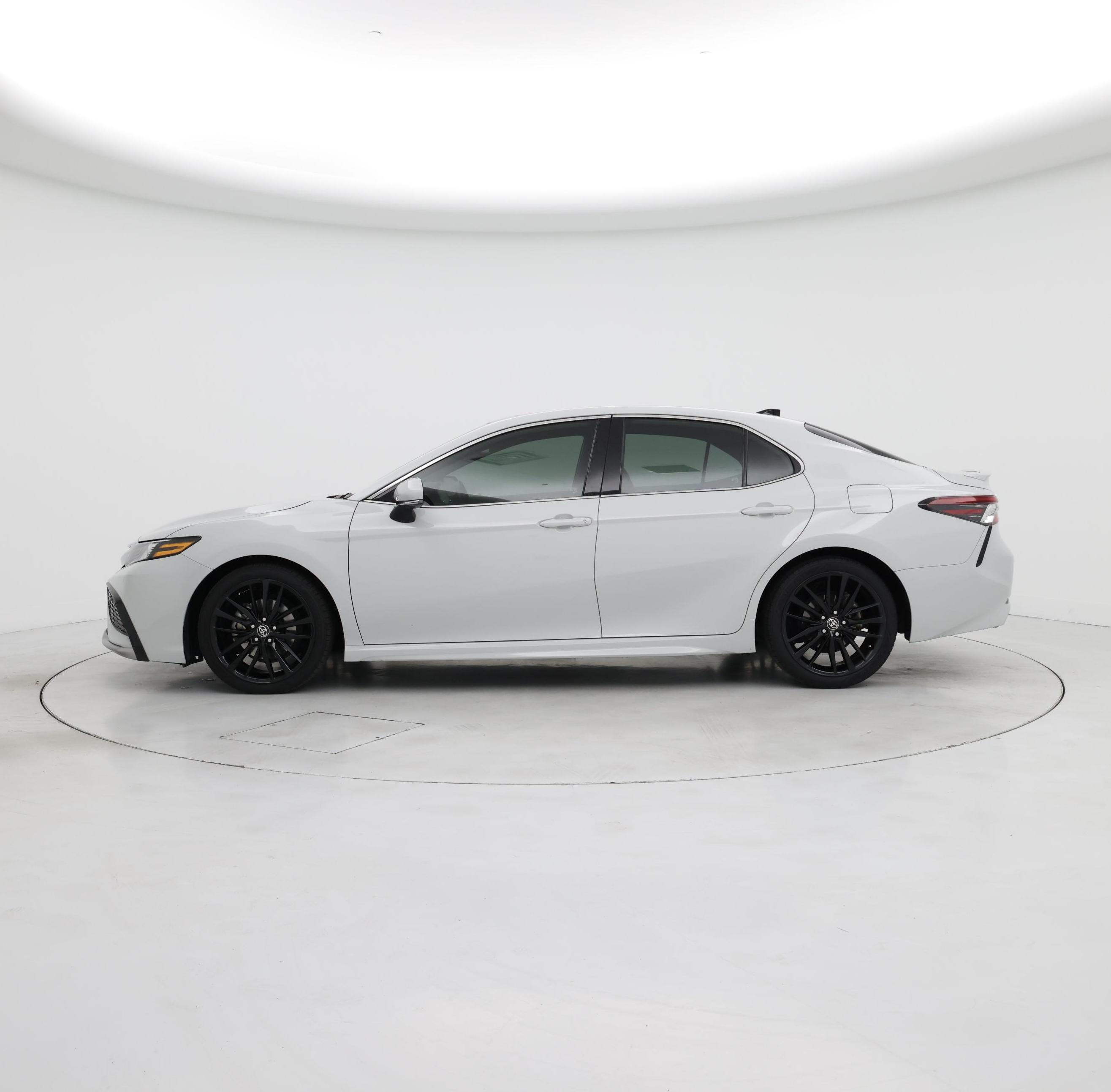 Thumbnail: 2023 Toyota Camry - 3