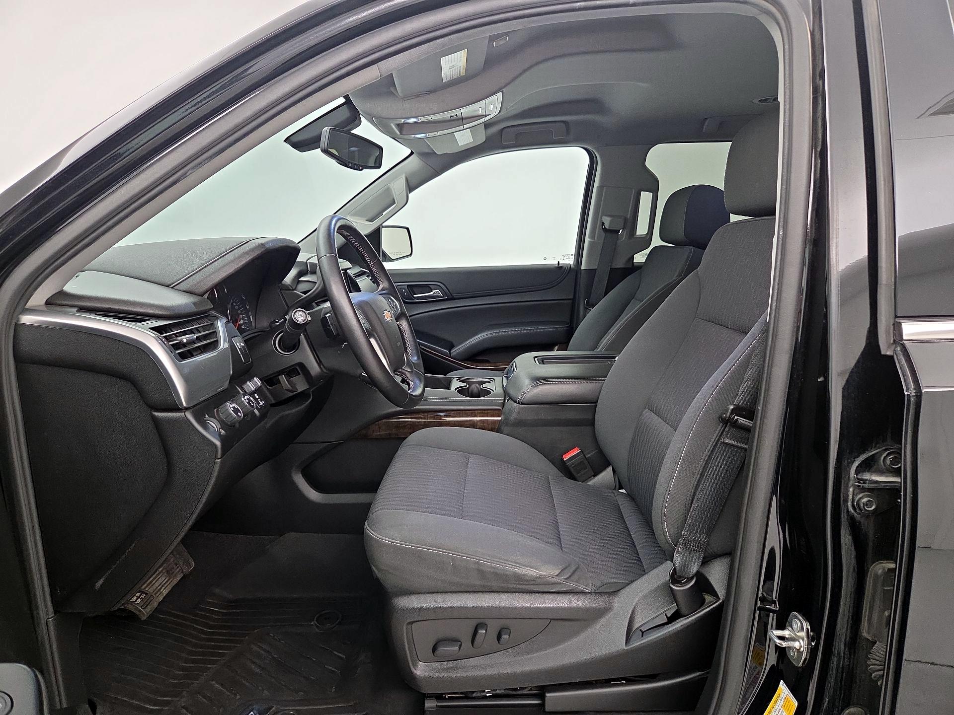 Thumbnail: 2020 Chevrolet Tahoe - 11
