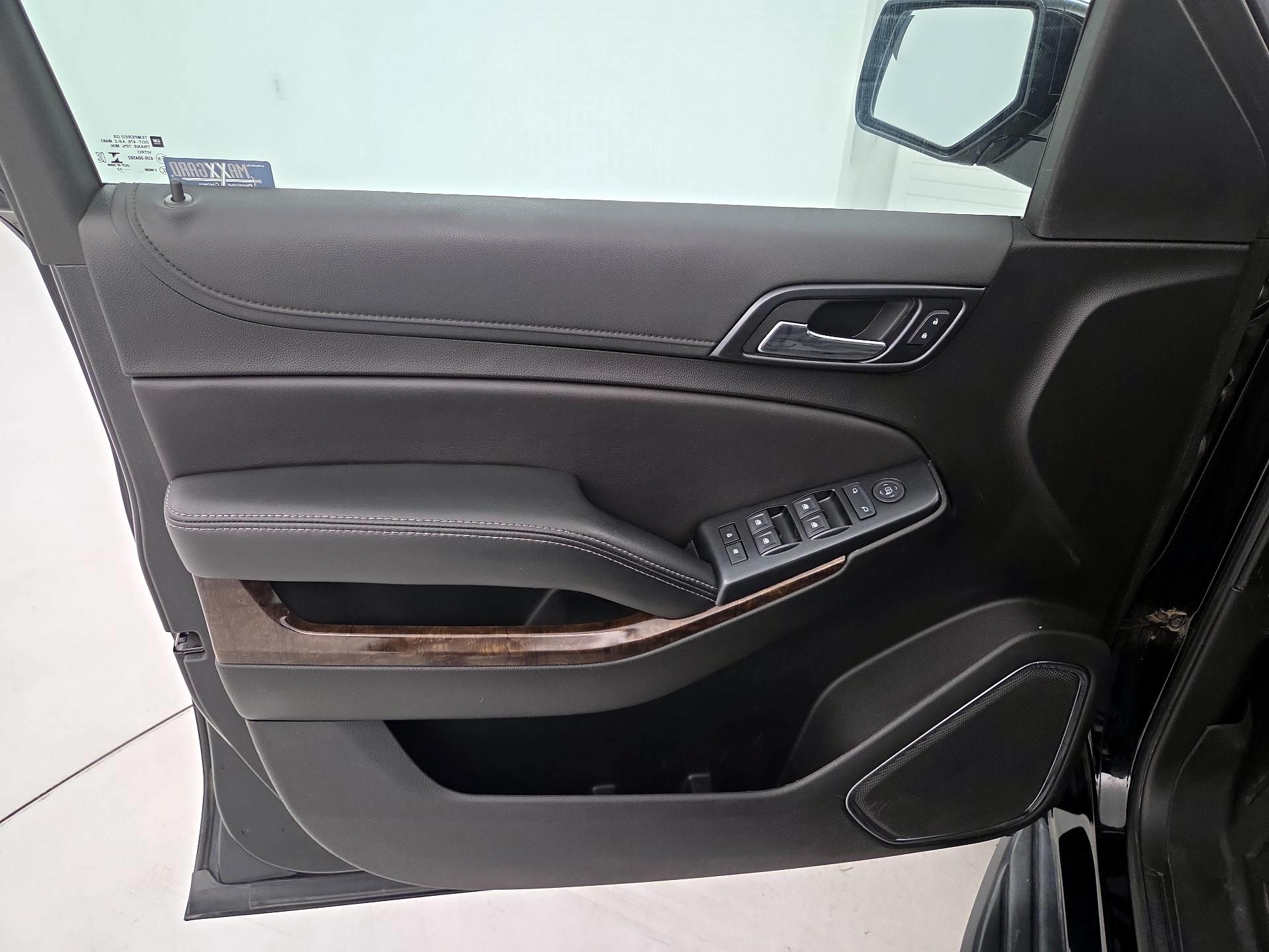 Thumbnail: 2020 Chevrolet Tahoe - 12
