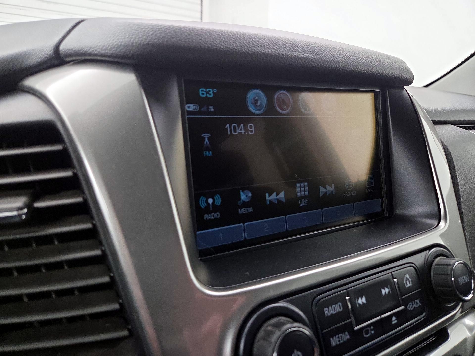 Thumbnail: 2020 Chevrolet Tahoe - 15