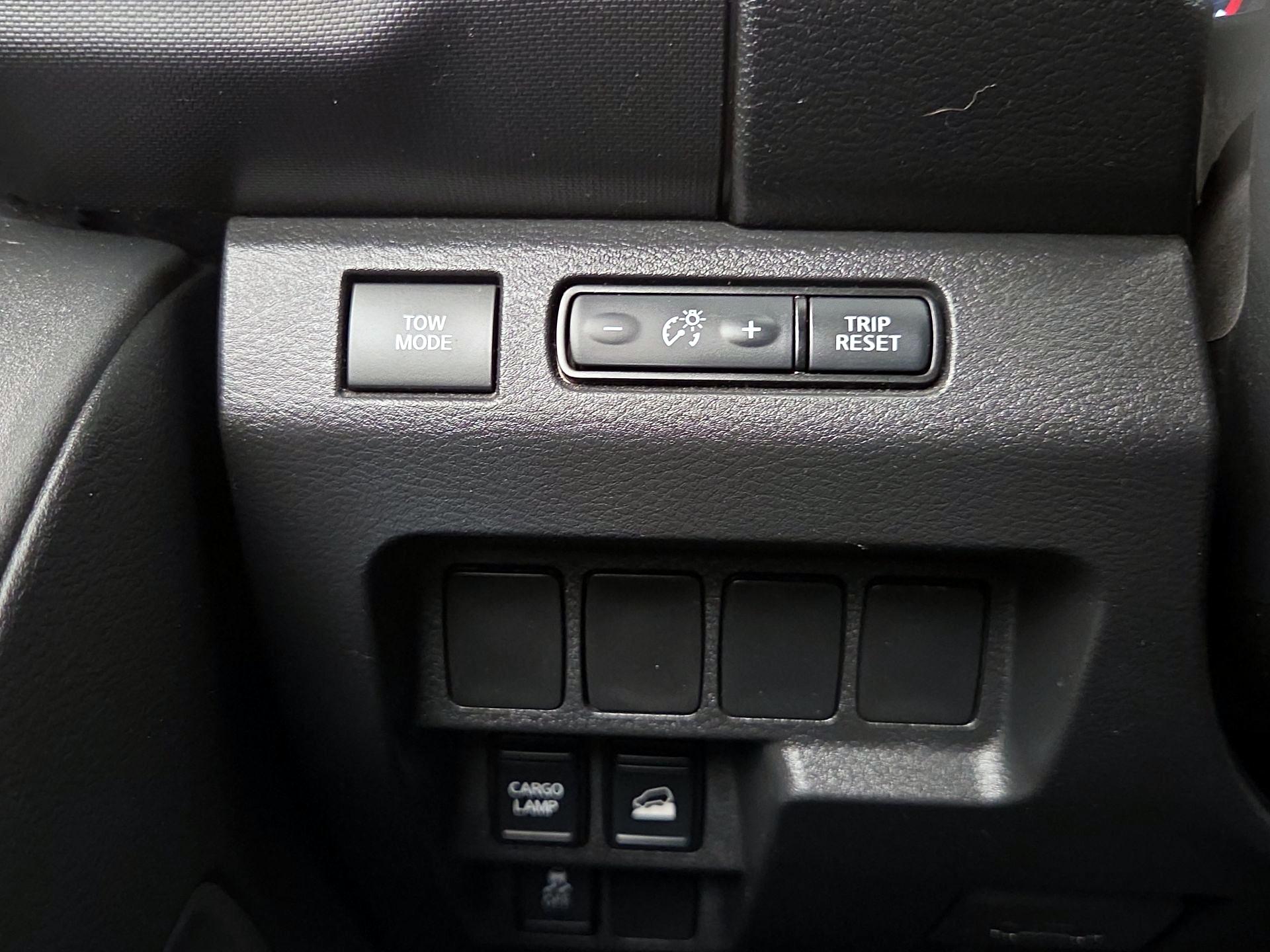 Thumbnail: 2022 Nissan Frontier - 11