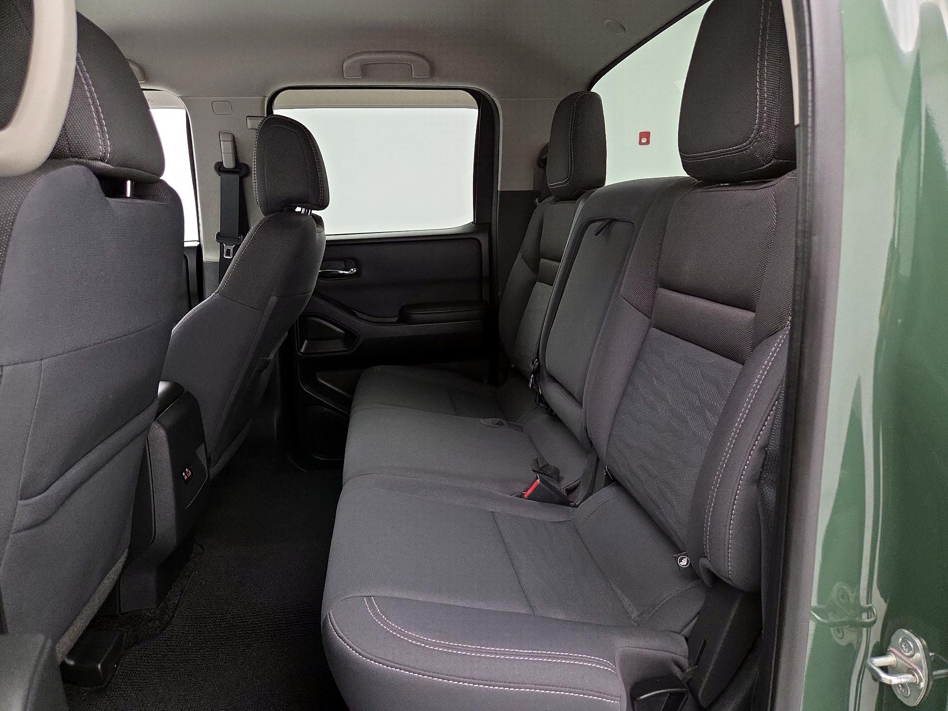 Thumbnail: 2022 Nissan Frontier - 16