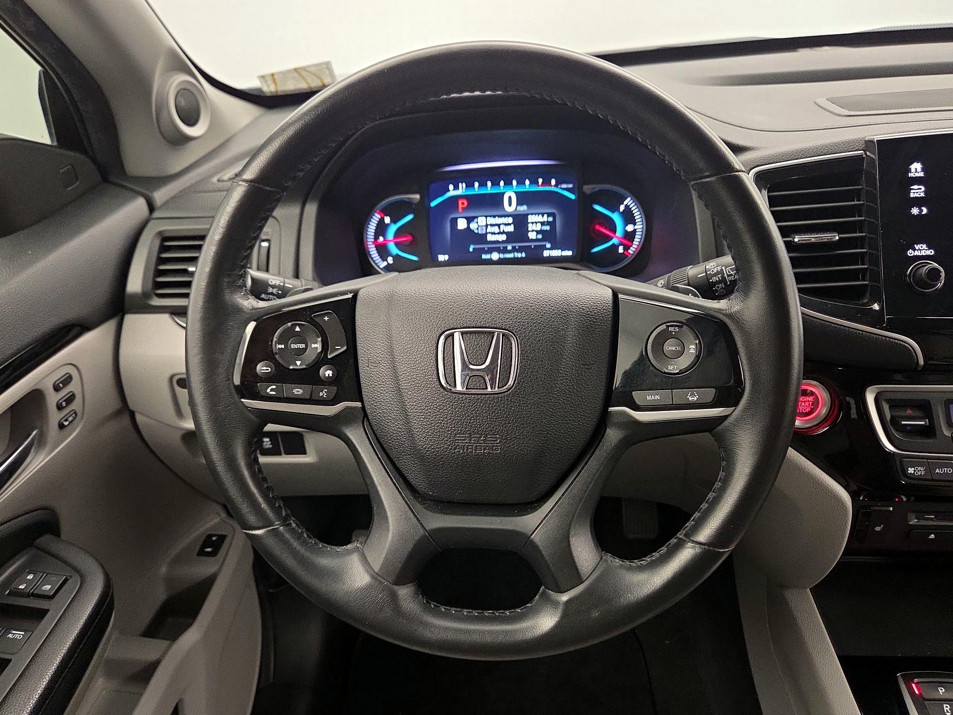 Thumbnail: 2019 Honda Pilot - 10