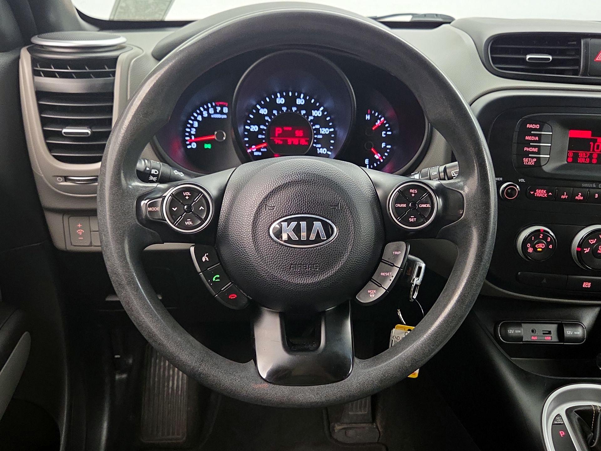 Thumbnail: 2015 Kia Soul - 10