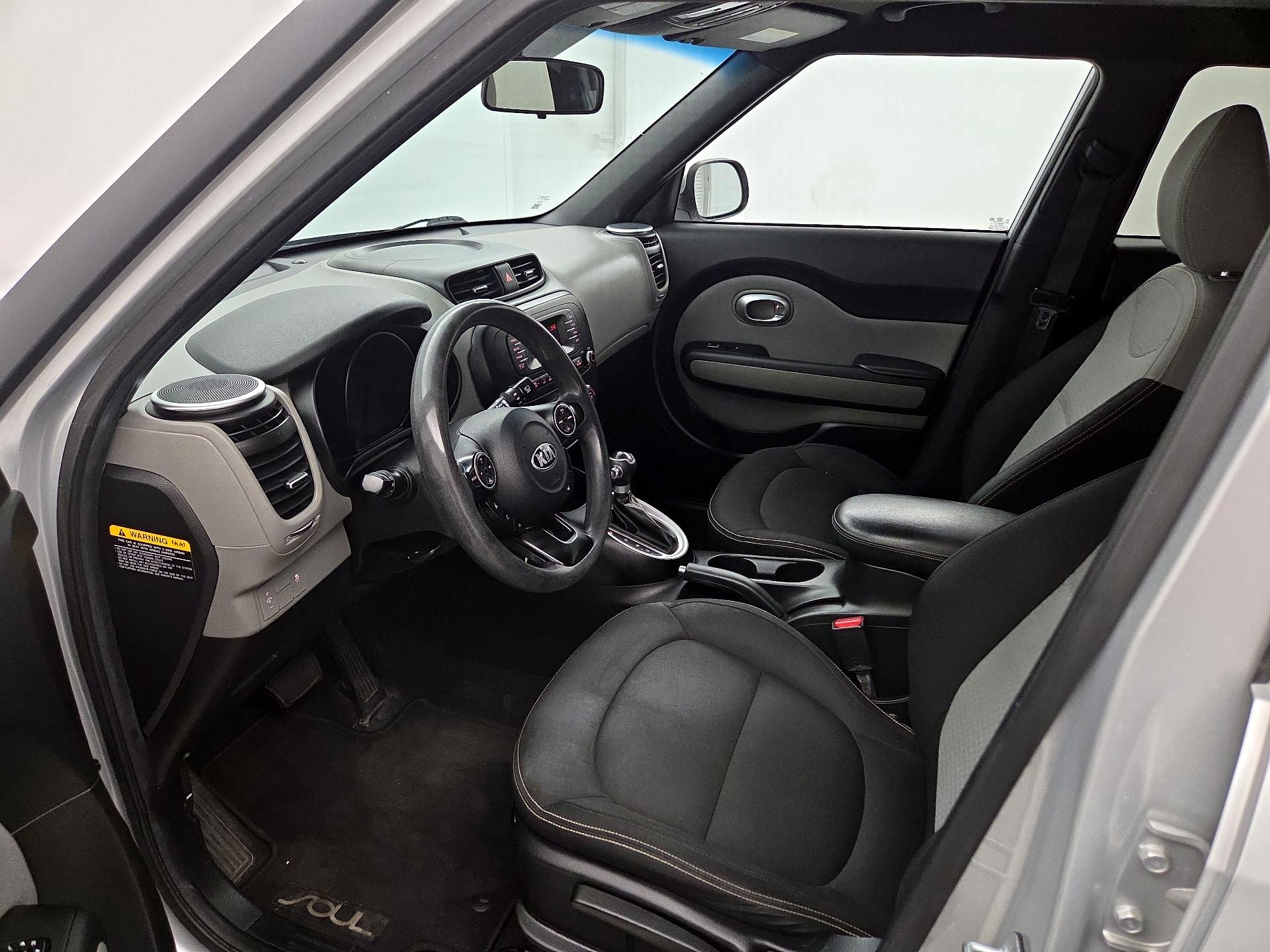 Thumbnail: 2015 Kia Soul - 11