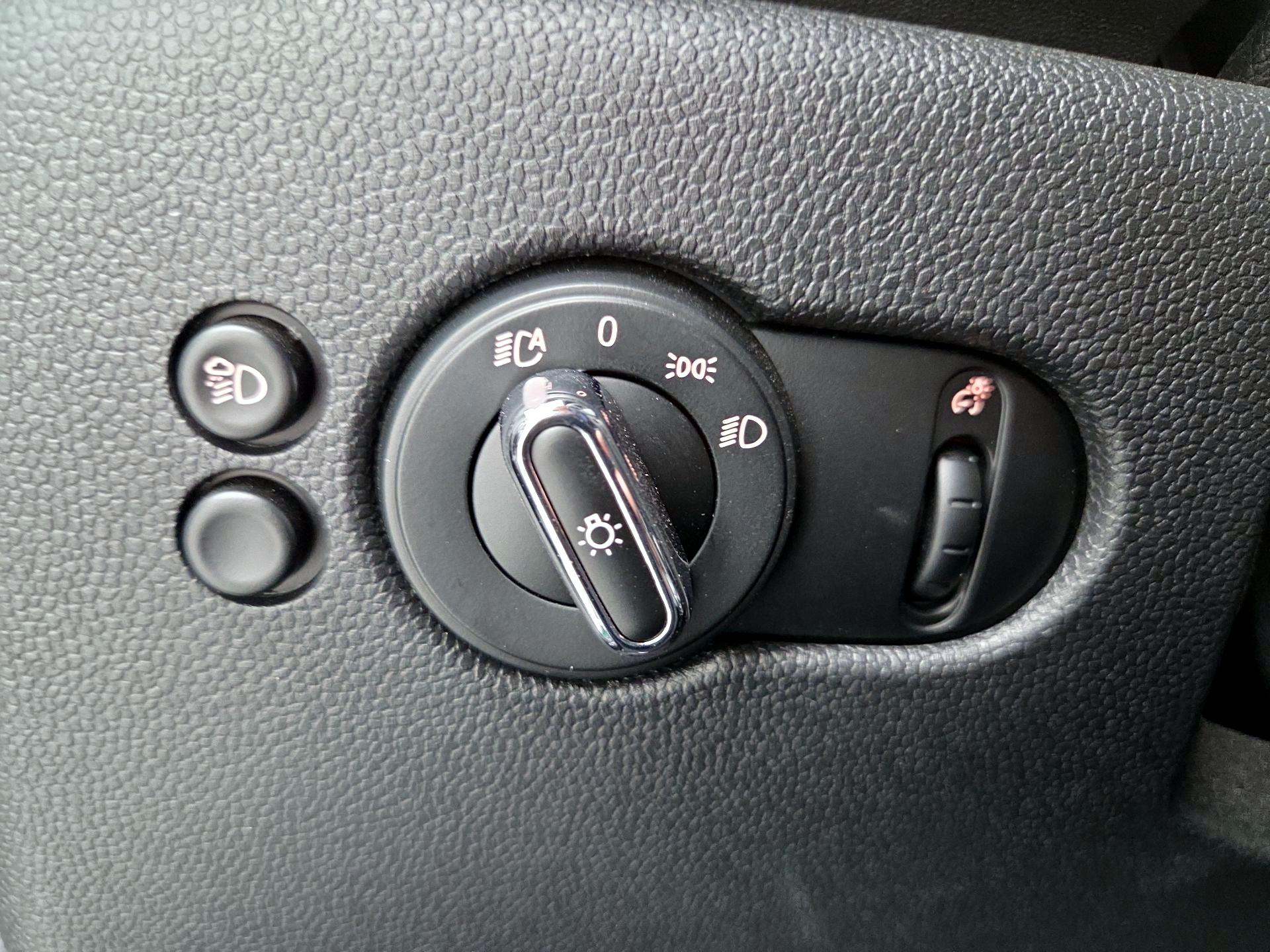 Thumbnail: 2024 MINI Cooper - 13