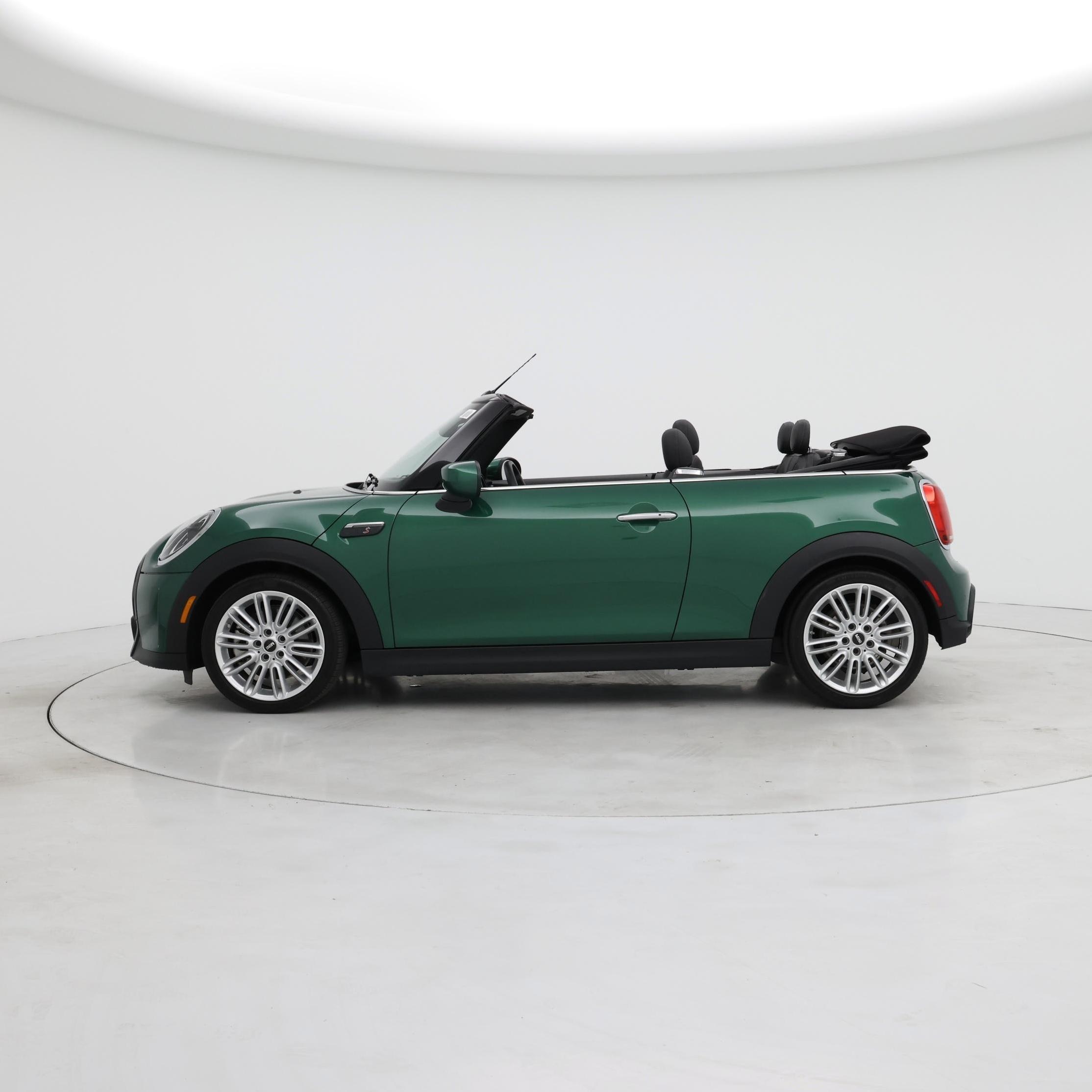 Thumbnail: 2024 MINI Cooper - 3
