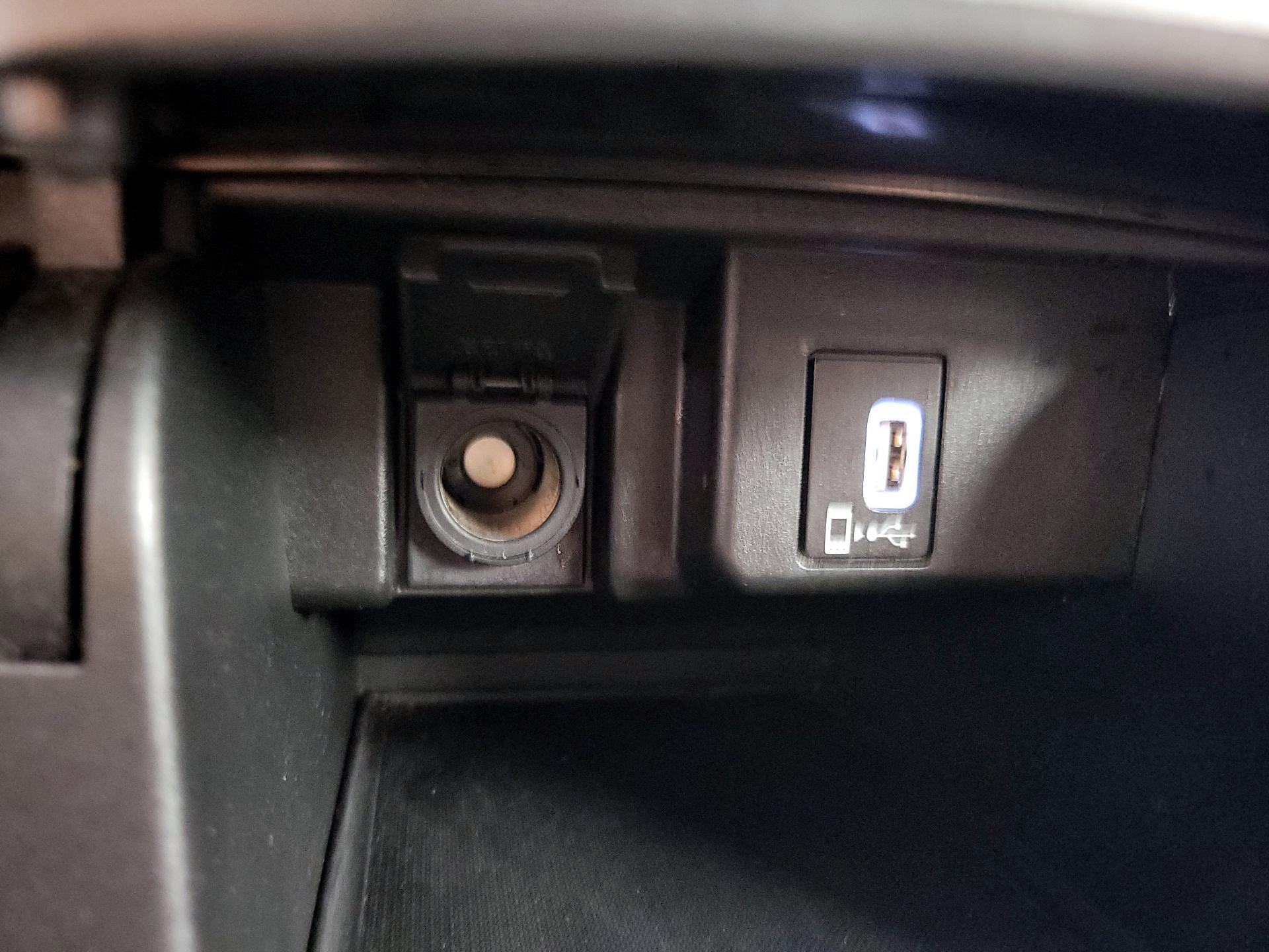 Thumbnail: 2019 Honda Accord - 18