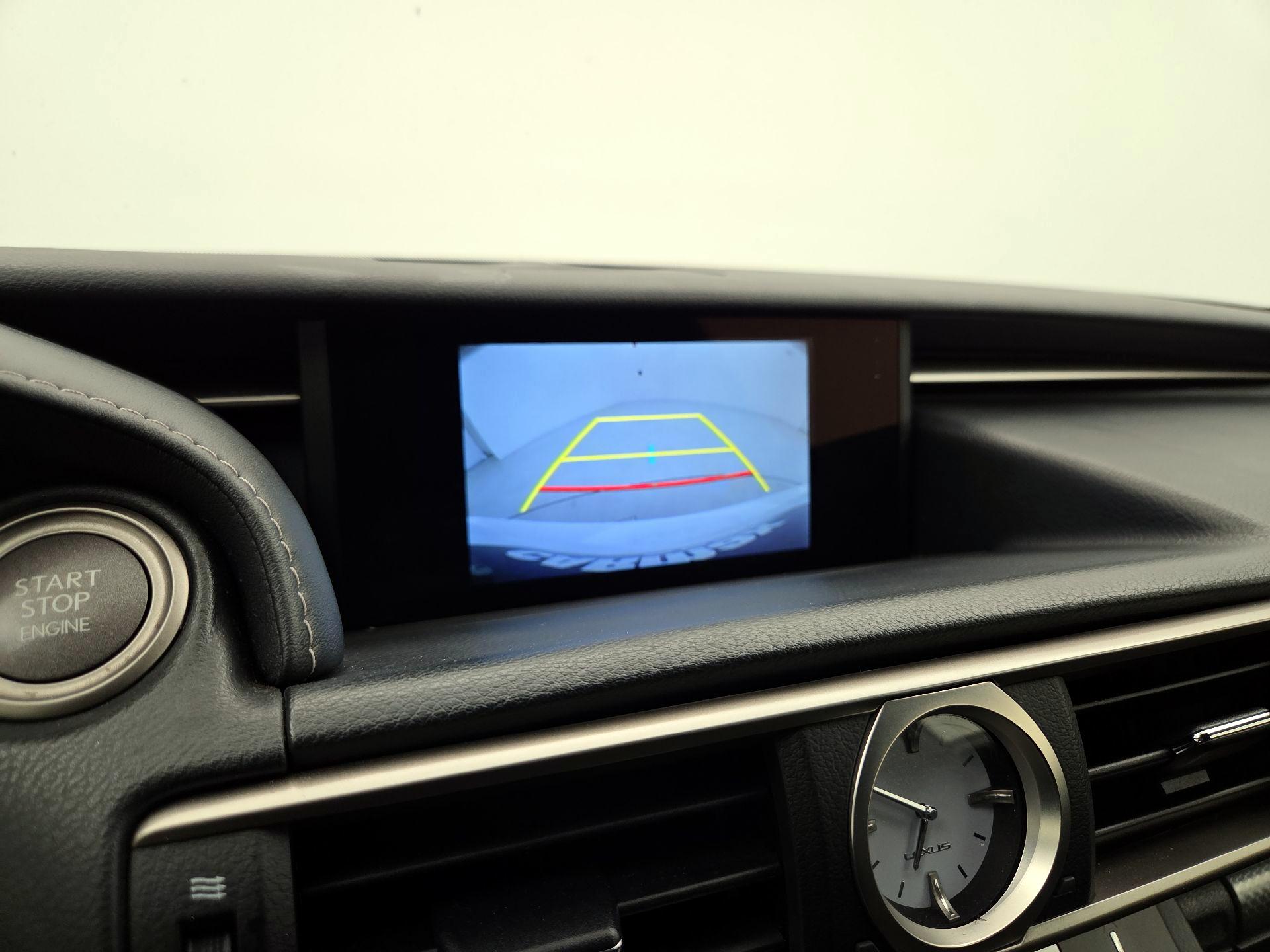 Thumbnail: 2017 Lexus RC - 14