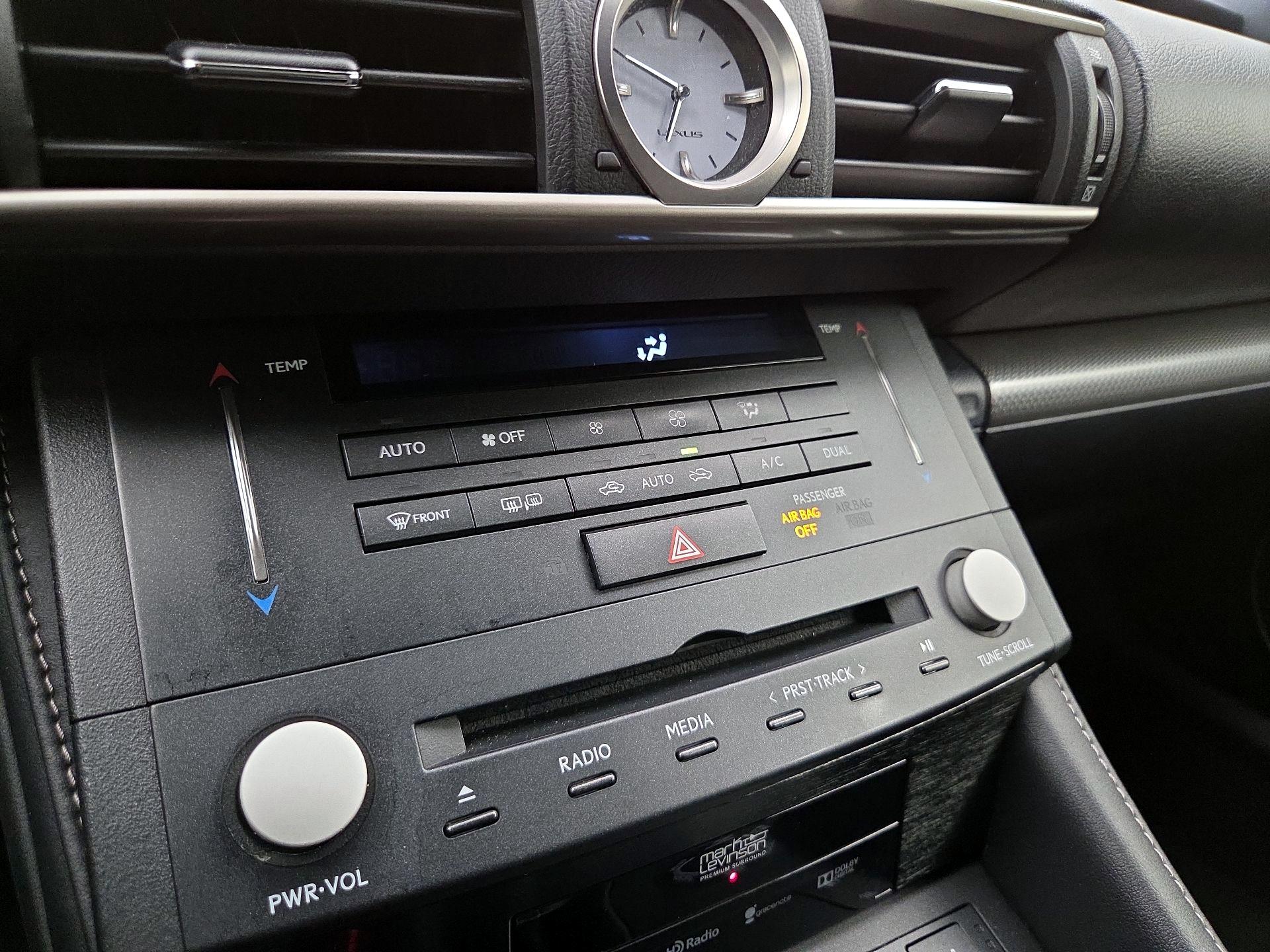 Thumbnail: 2017 Lexus RC - 16