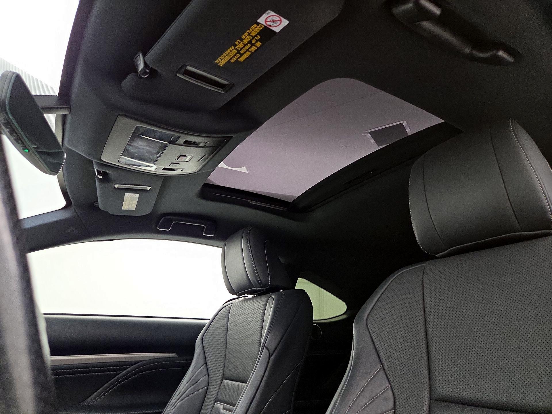 Thumbnail: 2017 Lexus RC - 18